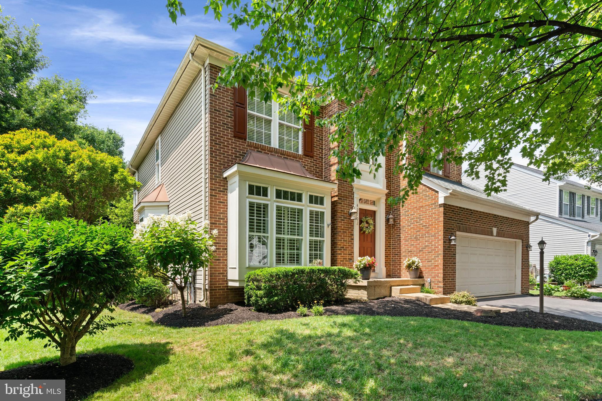 BROADLANDS - Residential