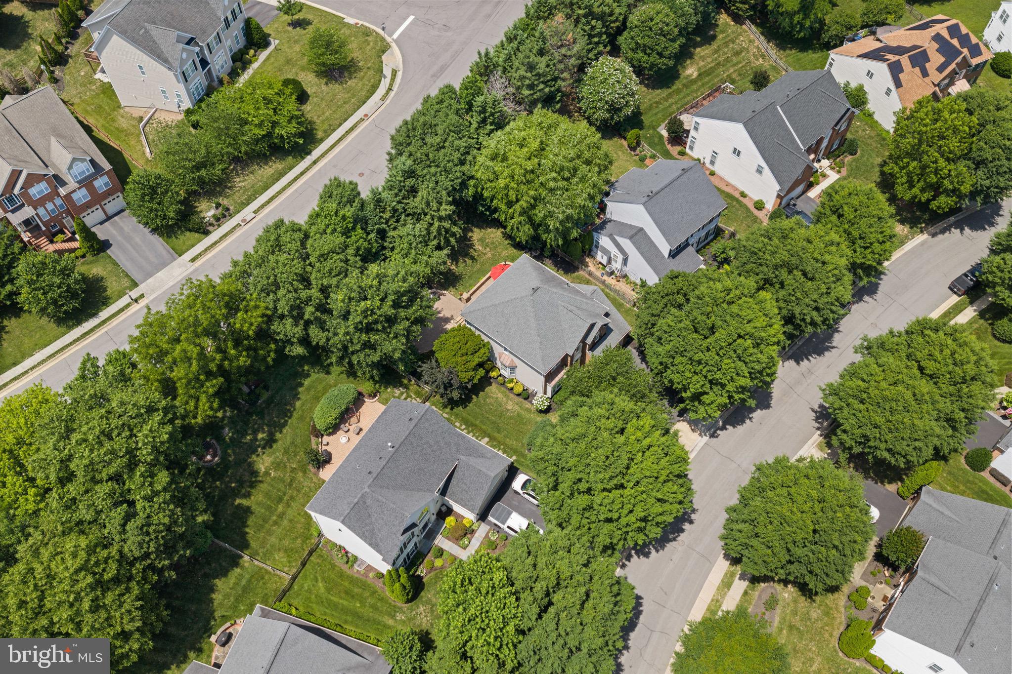 BROADLANDS - Residential