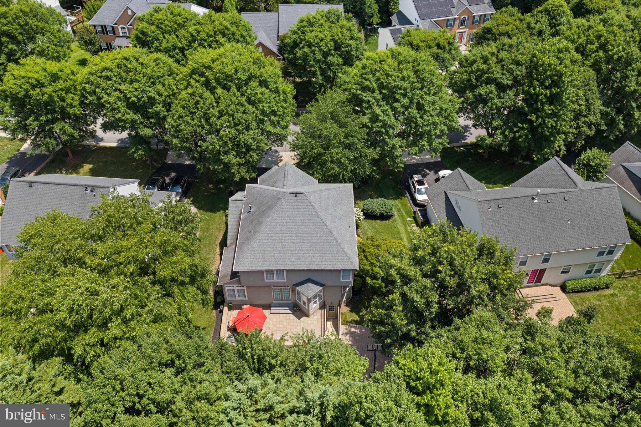 BROADLANDS - Residential