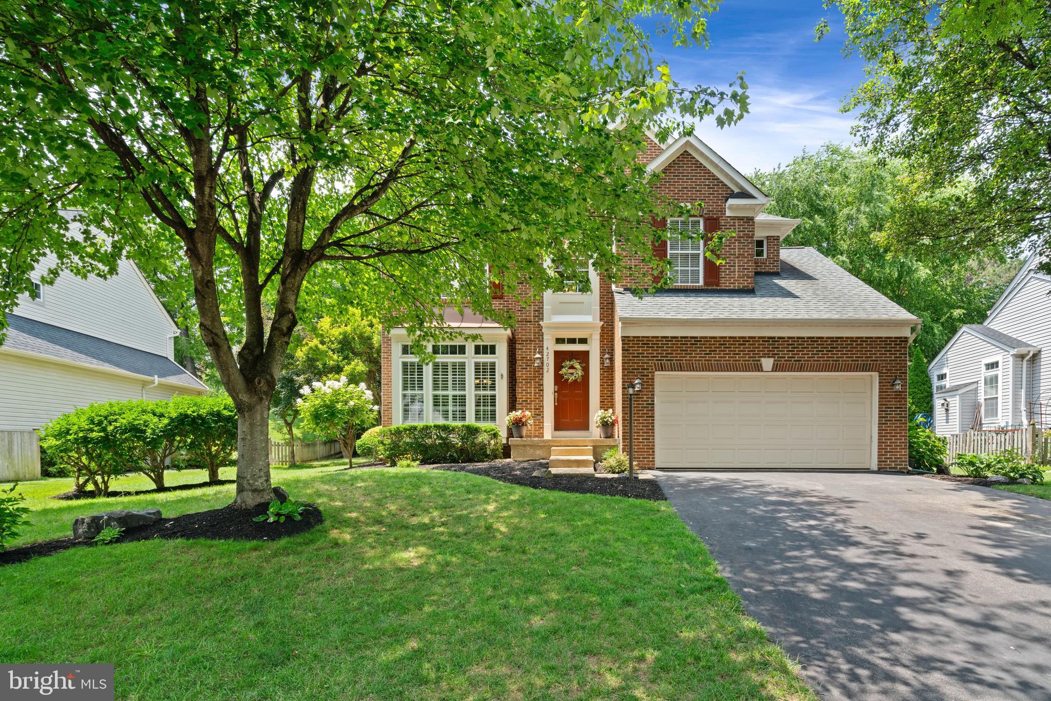 BROADLANDS - Residential