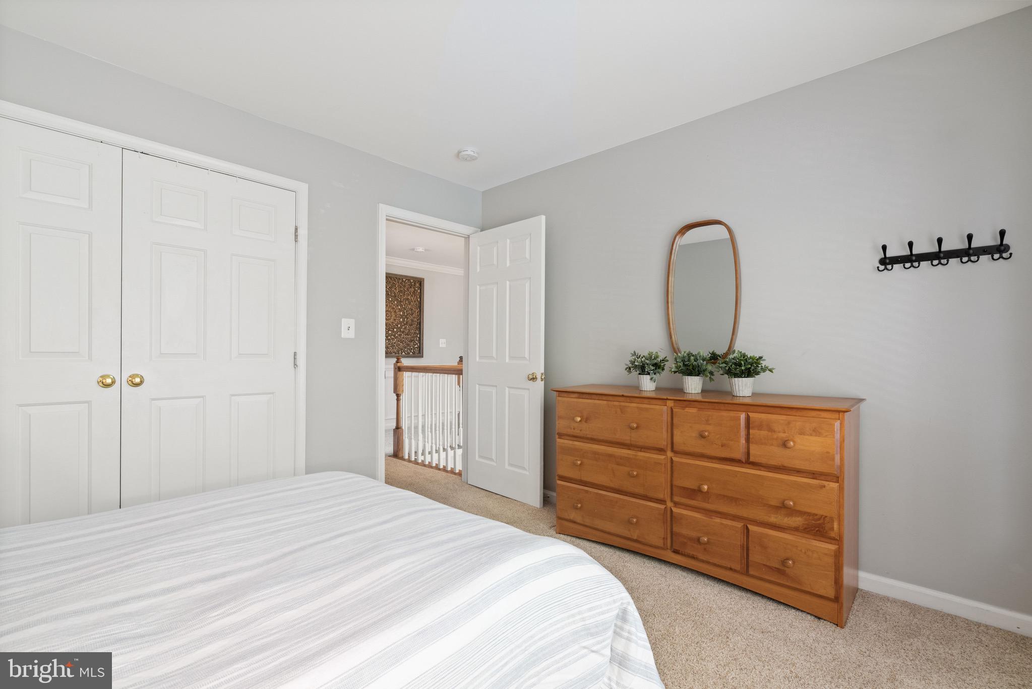 BROADLANDS - Residential
