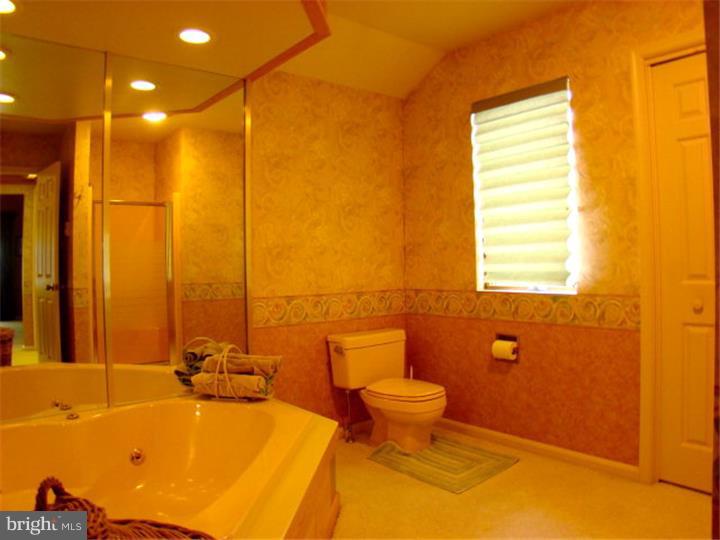 PINE GROVE - Residential