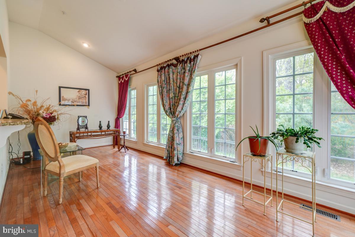 CLARKSBURG RIDGE - Residential