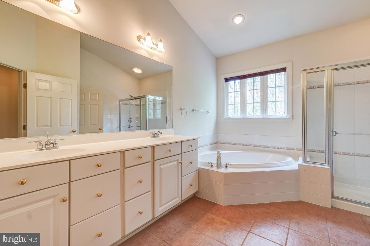 CLARKSBURG RIDGE - Residential