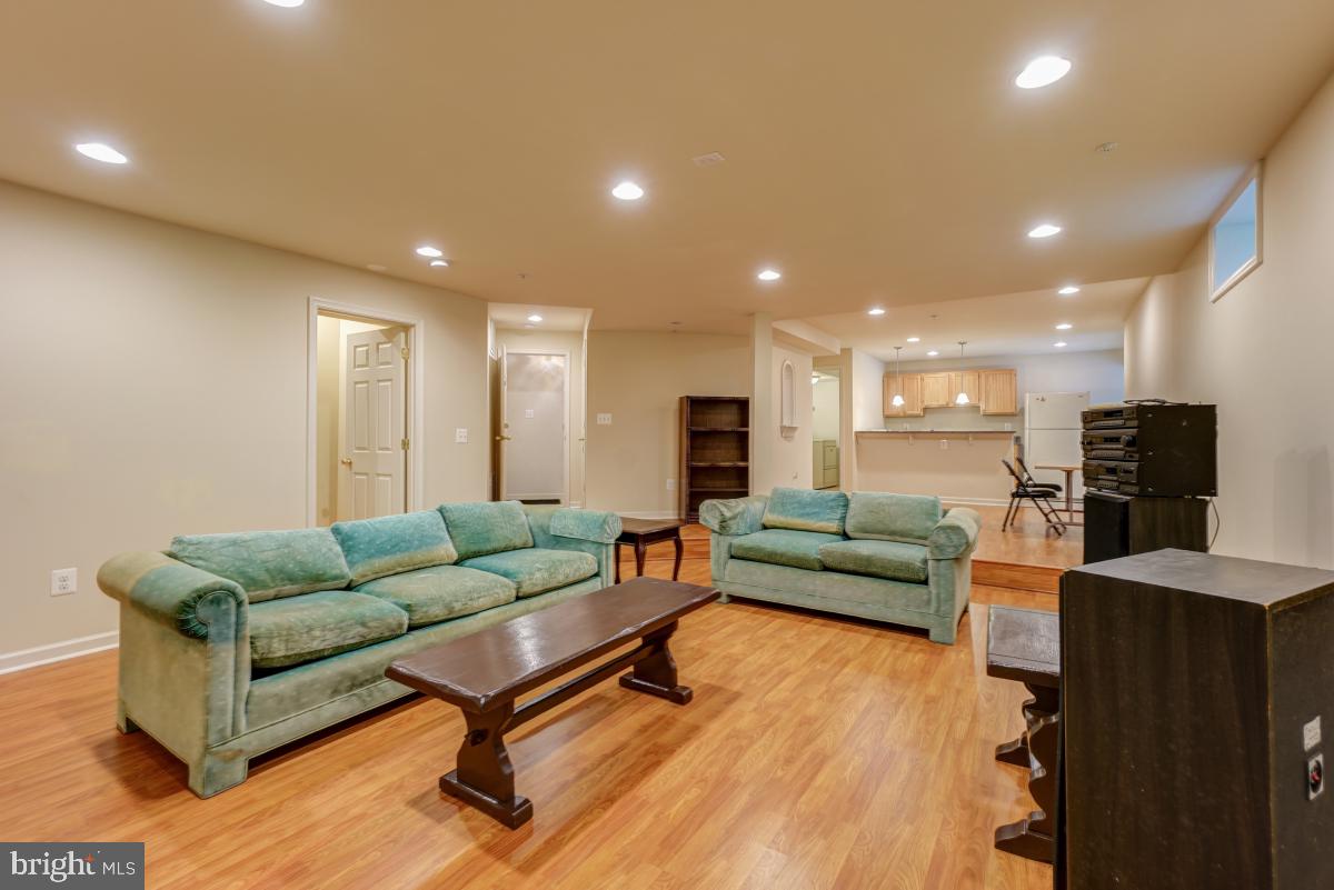 CLARKSBURG RIDGE - Residential