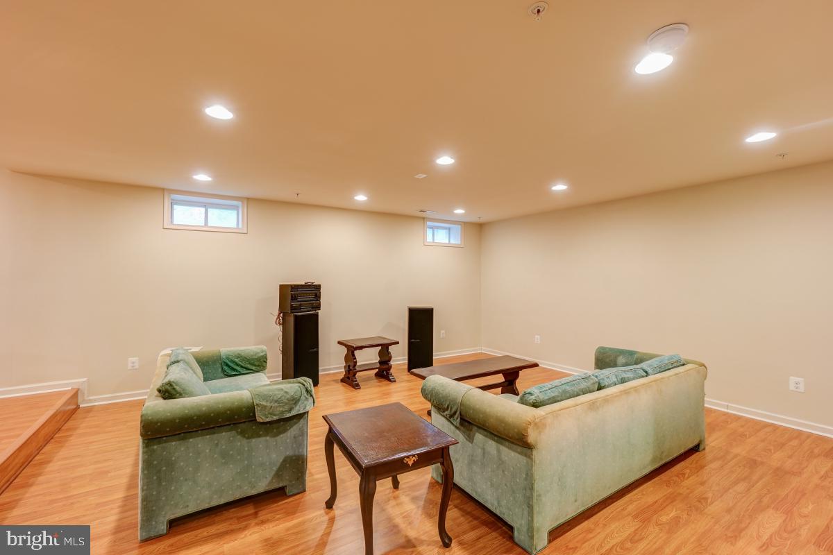 CLARKSBURG RIDGE - Residential