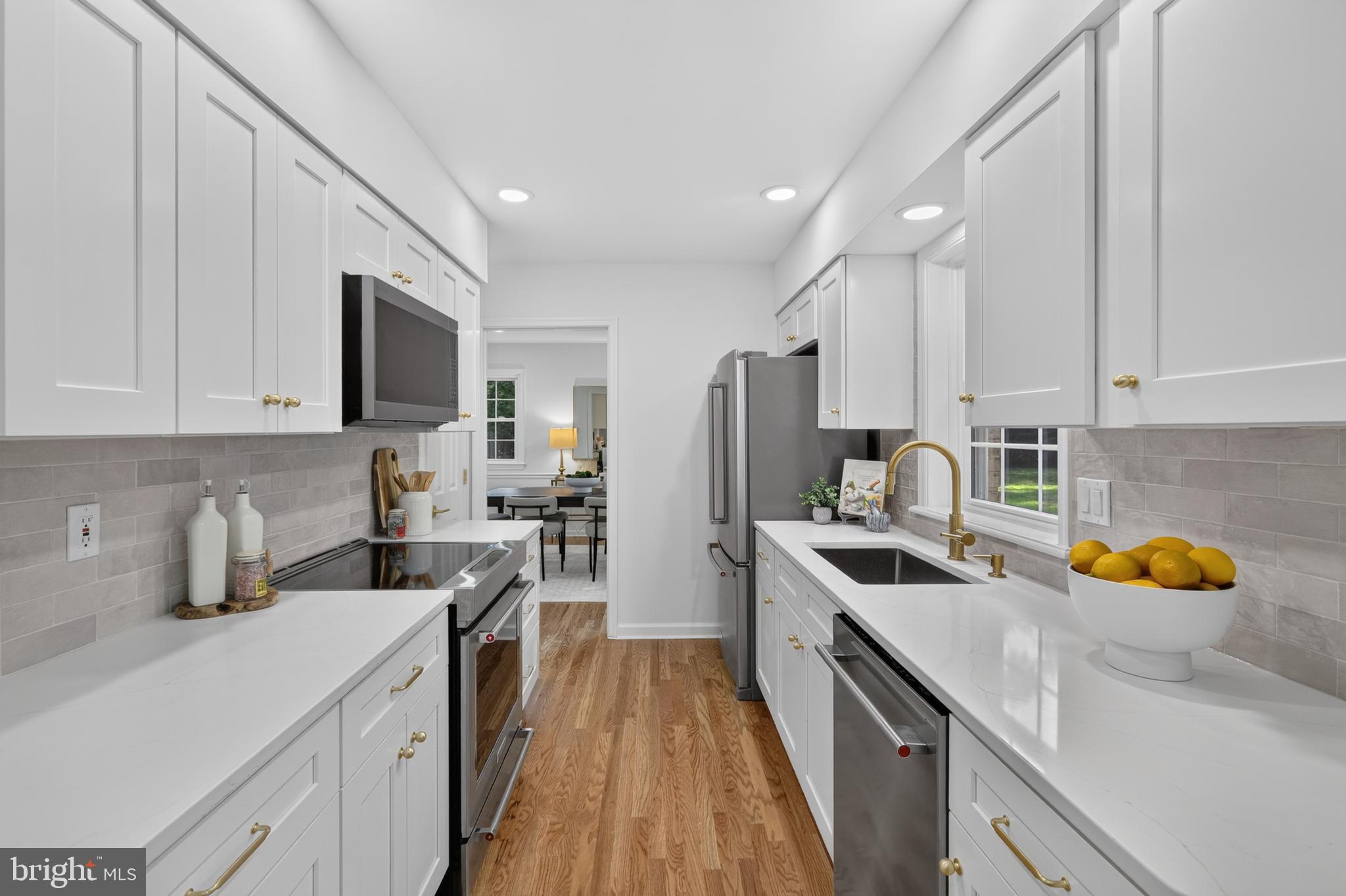 ASHLAWN - Residential