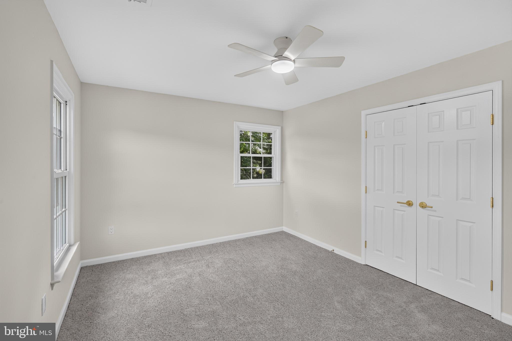 ASHLAWN - Residential