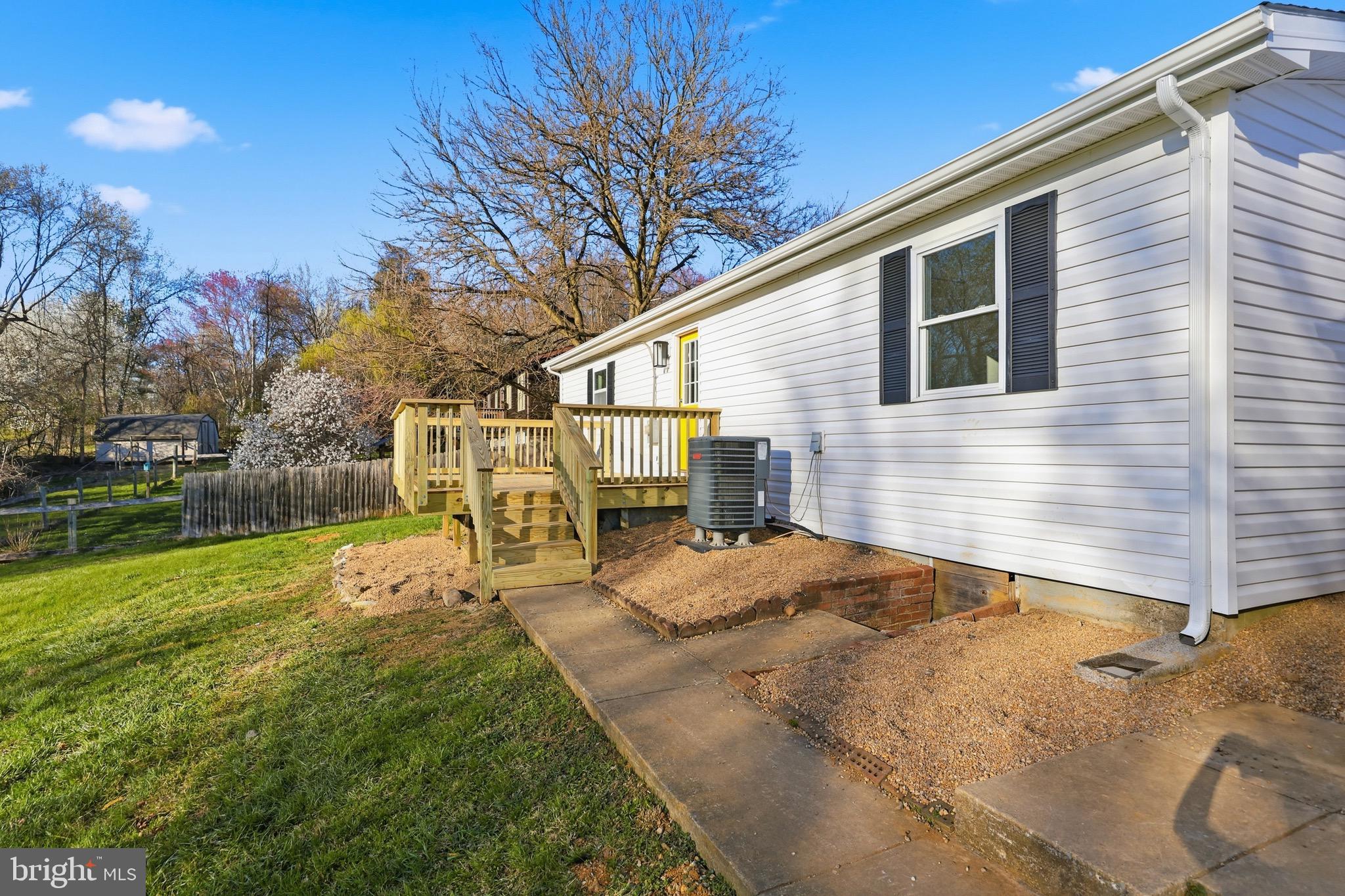 MECKLENBURG HEIGHTS - Residential
