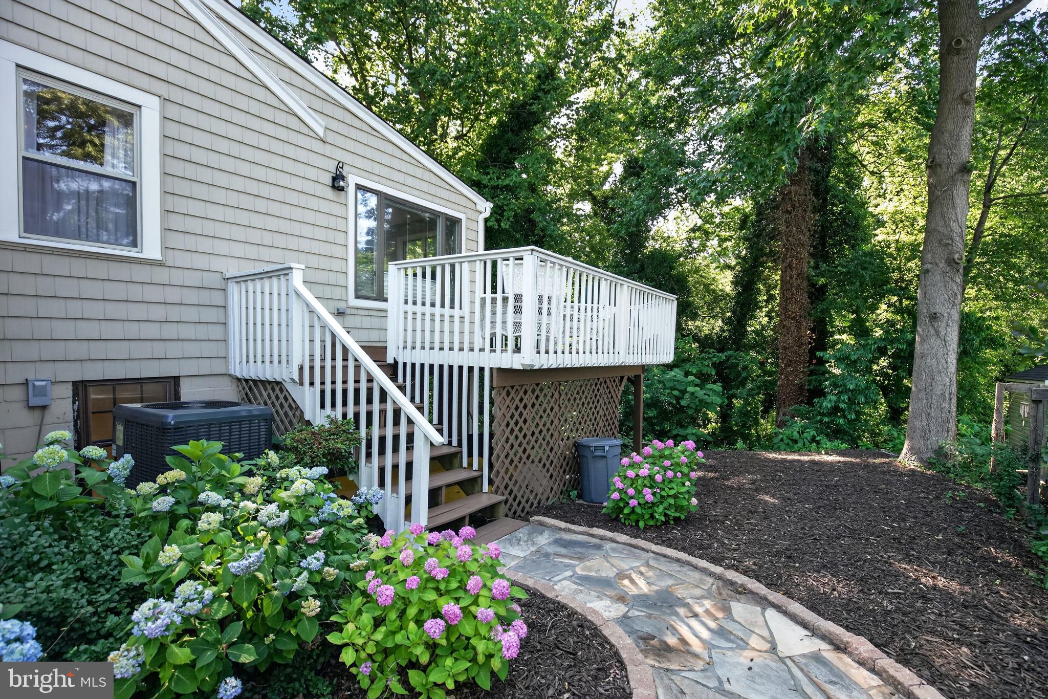 CALVERT BEACH ESTATES - Residential