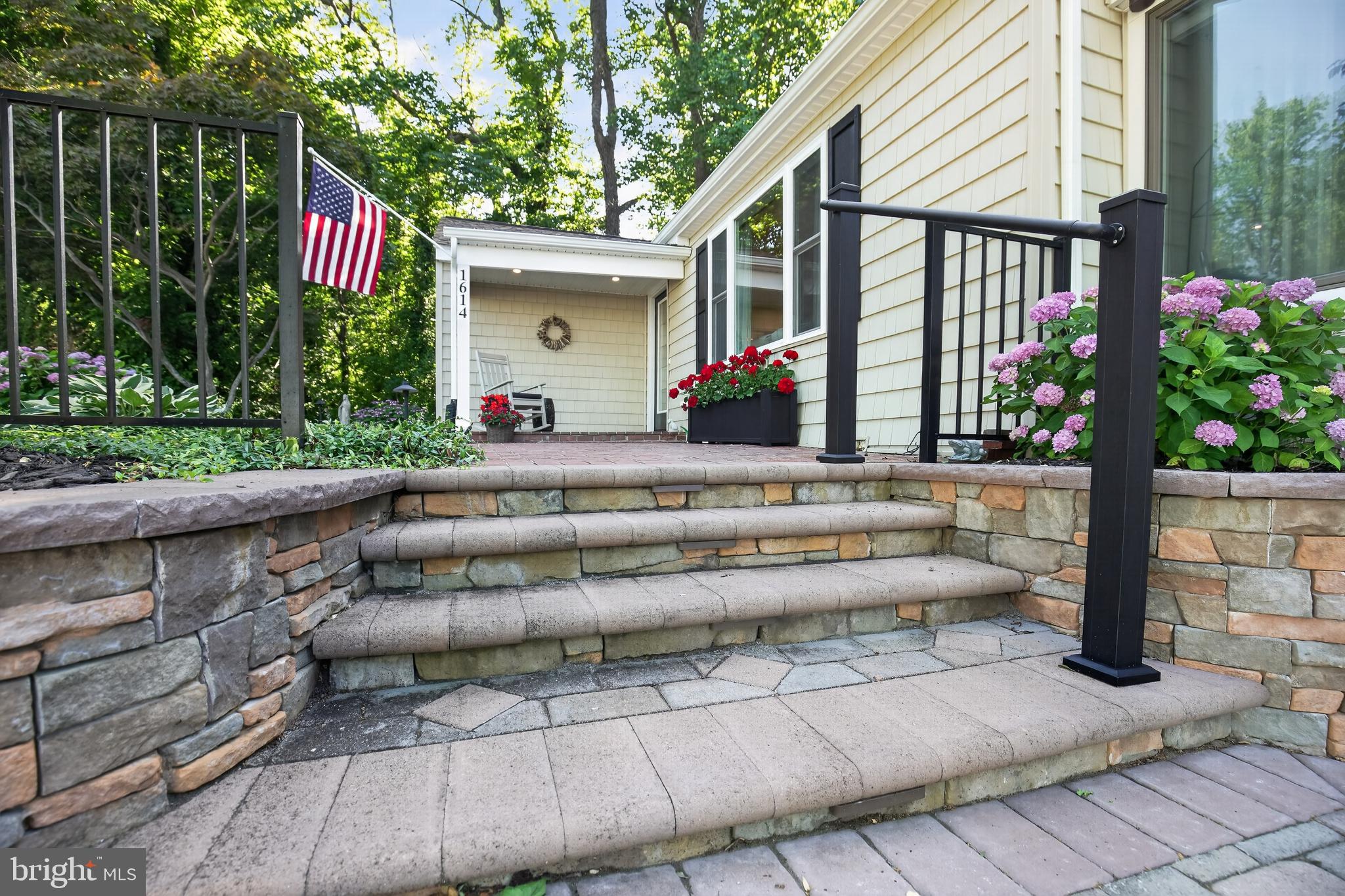 CALVERT BEACH ESTATES - Residential