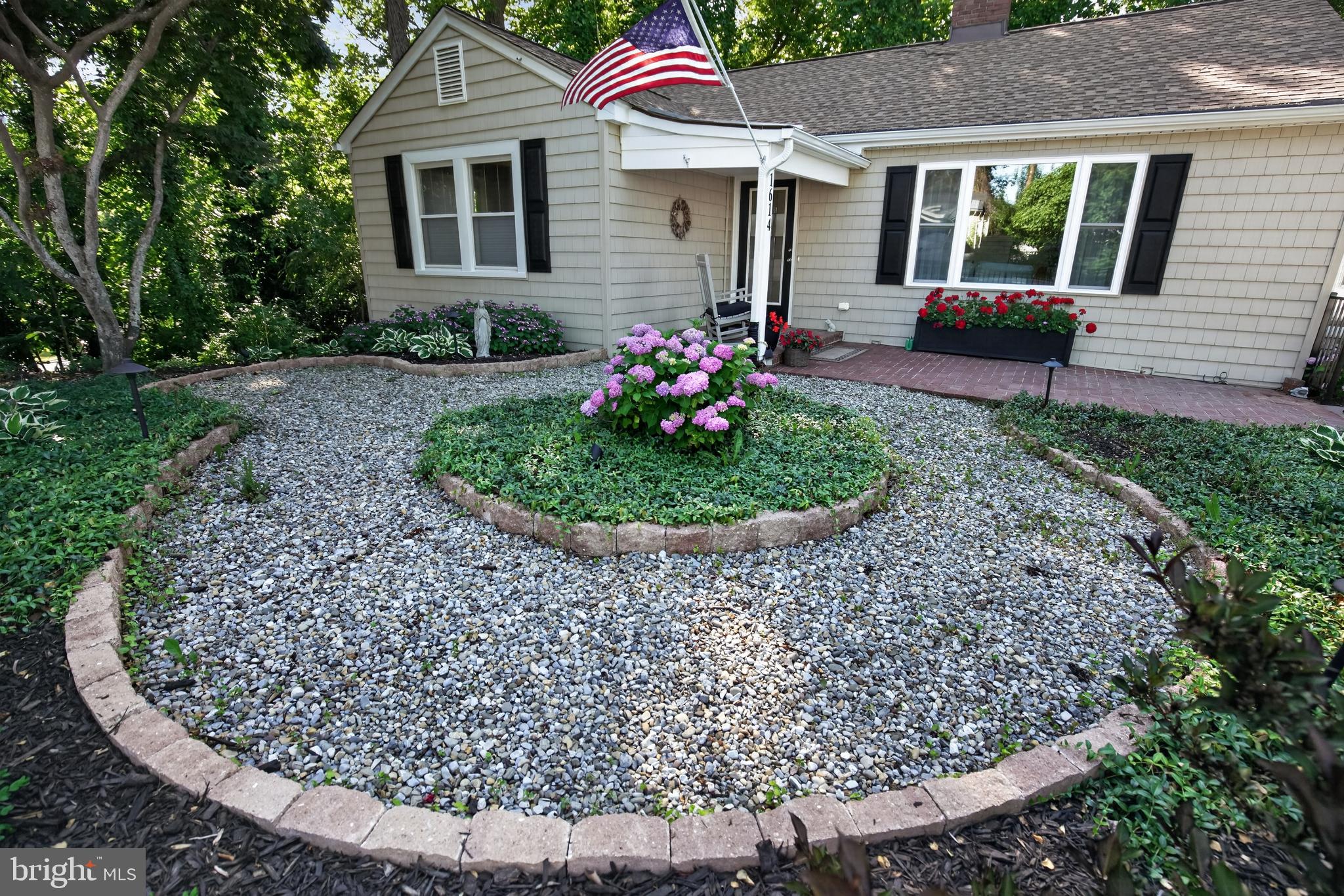 CALVERT BEACH ESTATES - Residential