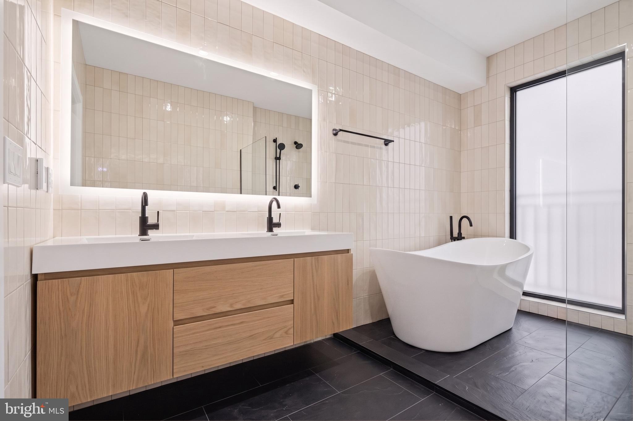 PACKER PARK - Residential