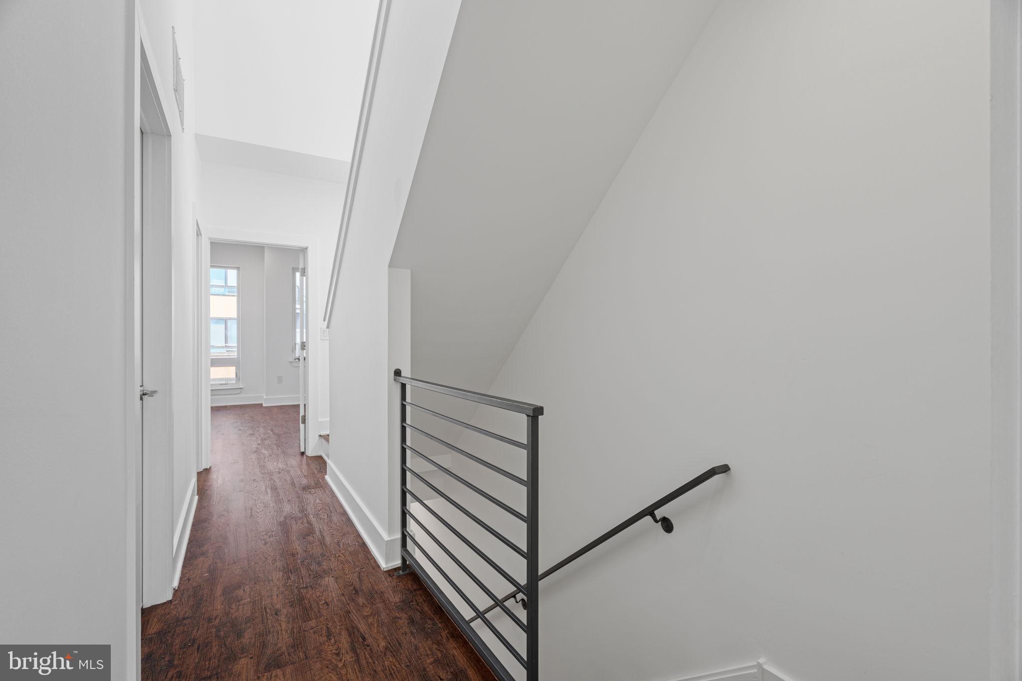 OLDE KENSINGTON - Residential