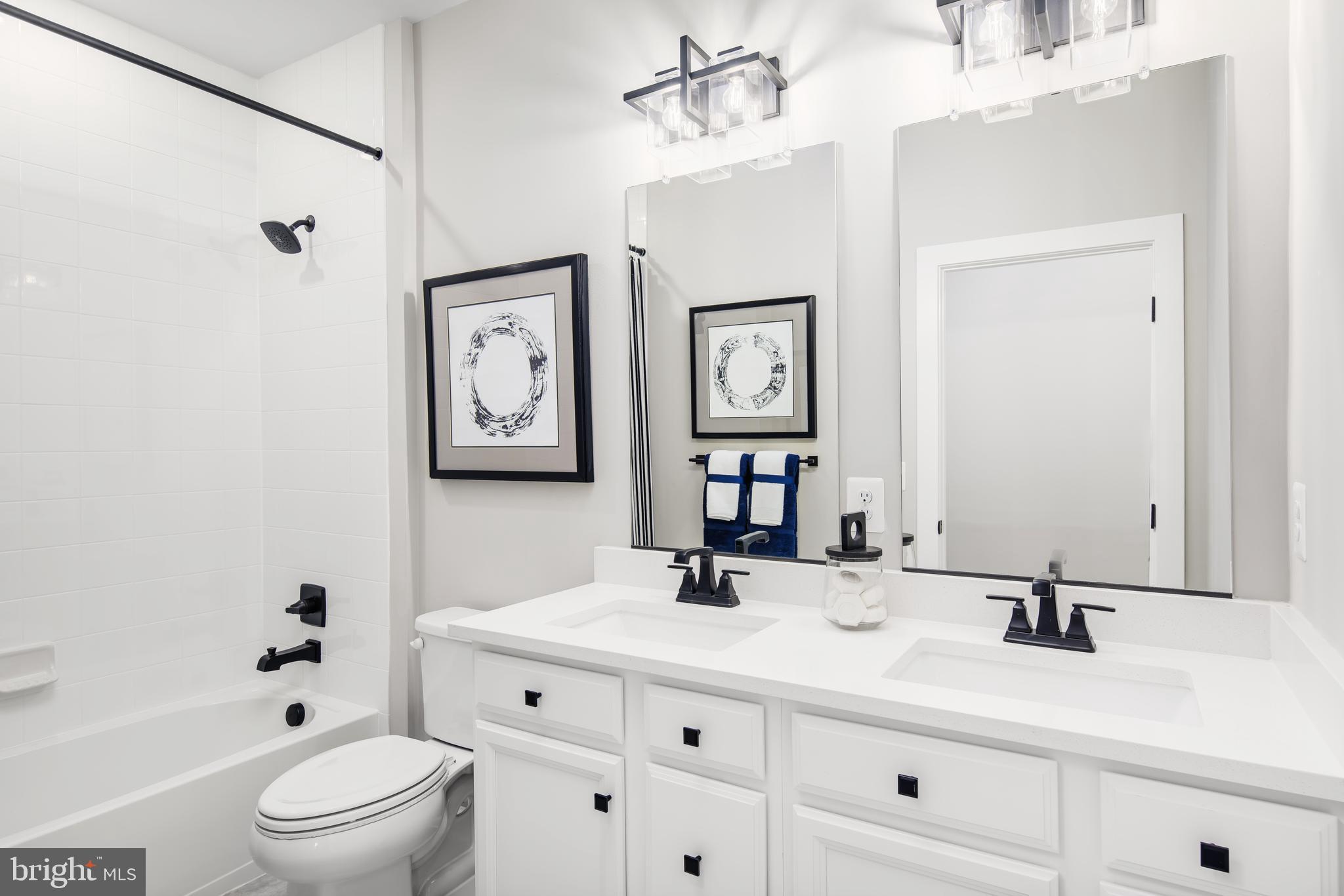 LONGVIEW RIDGE - Residential