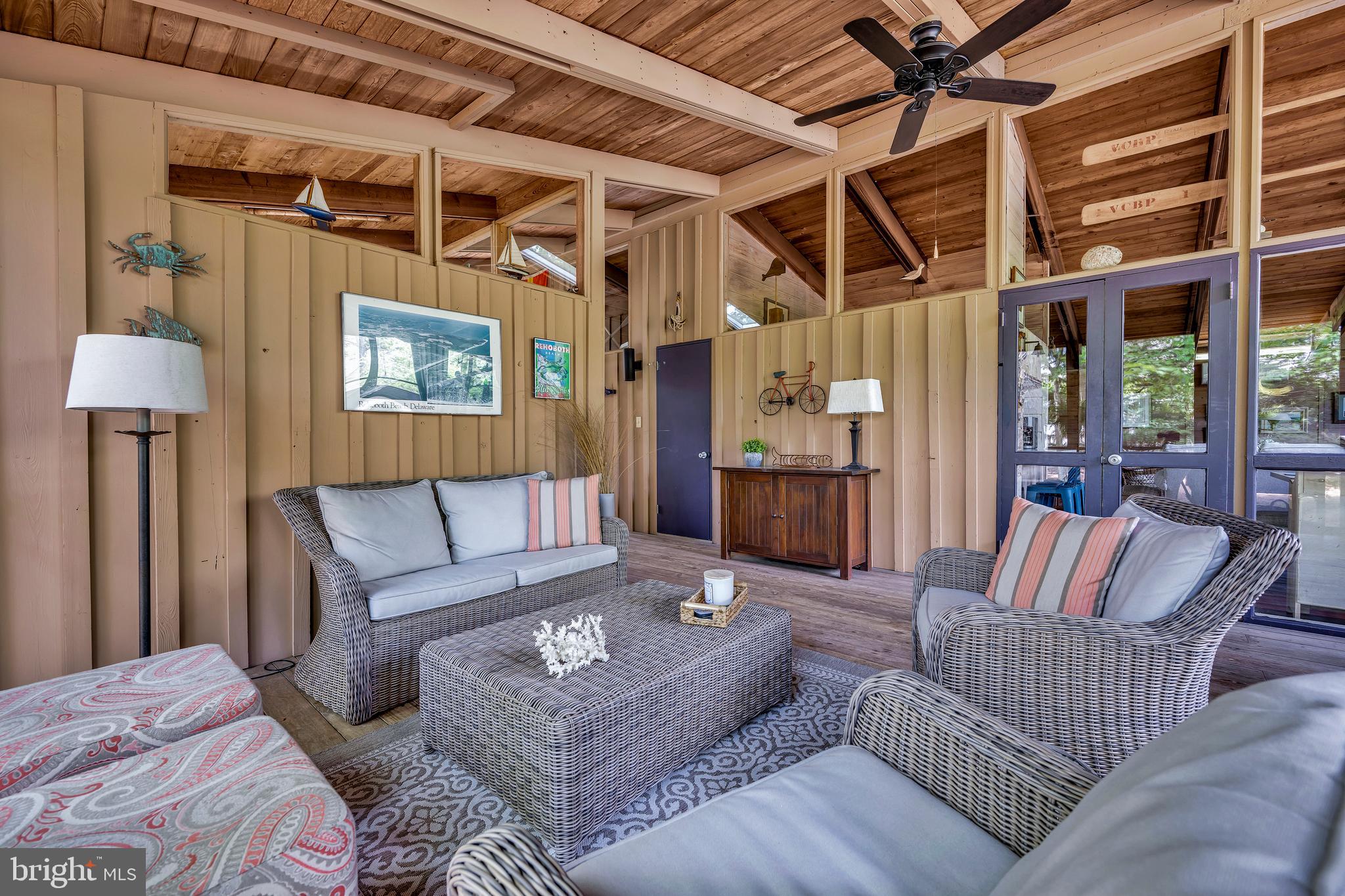 NORTH SHORES - Residential
