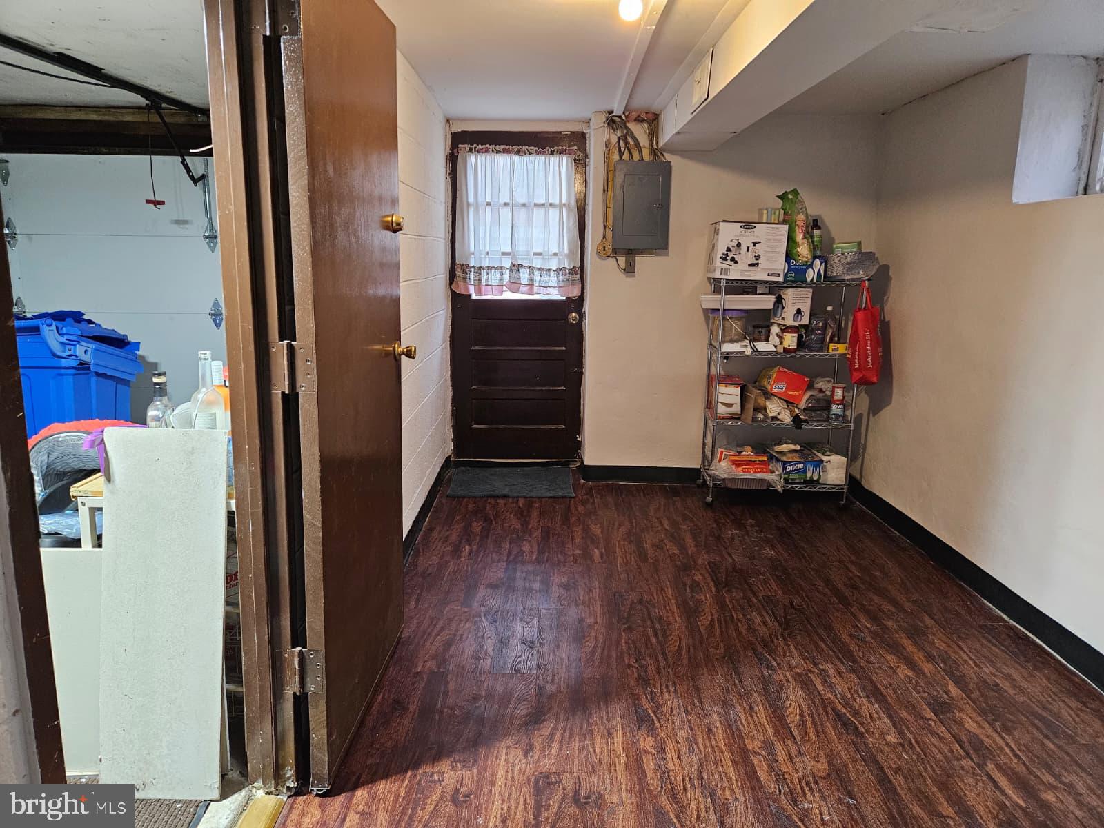 BELLS CORNER - Residential
