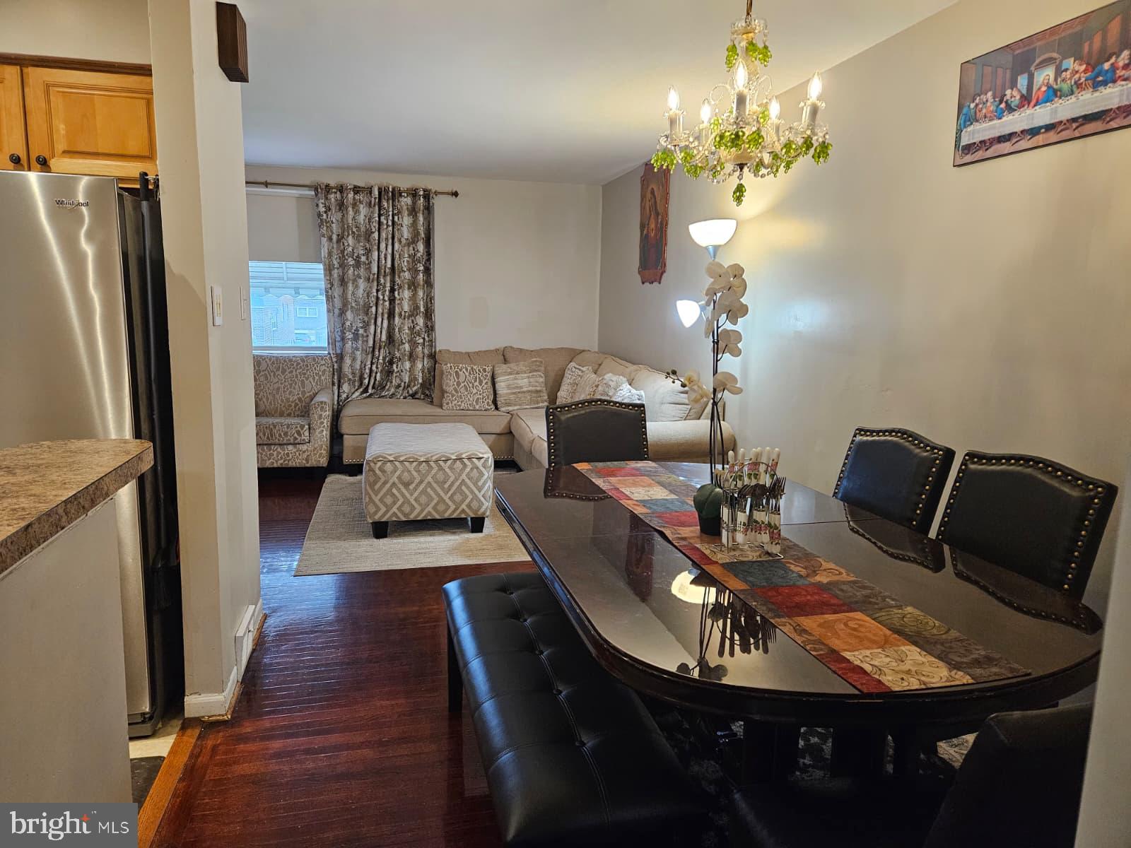 BELLS CORNER - Residential