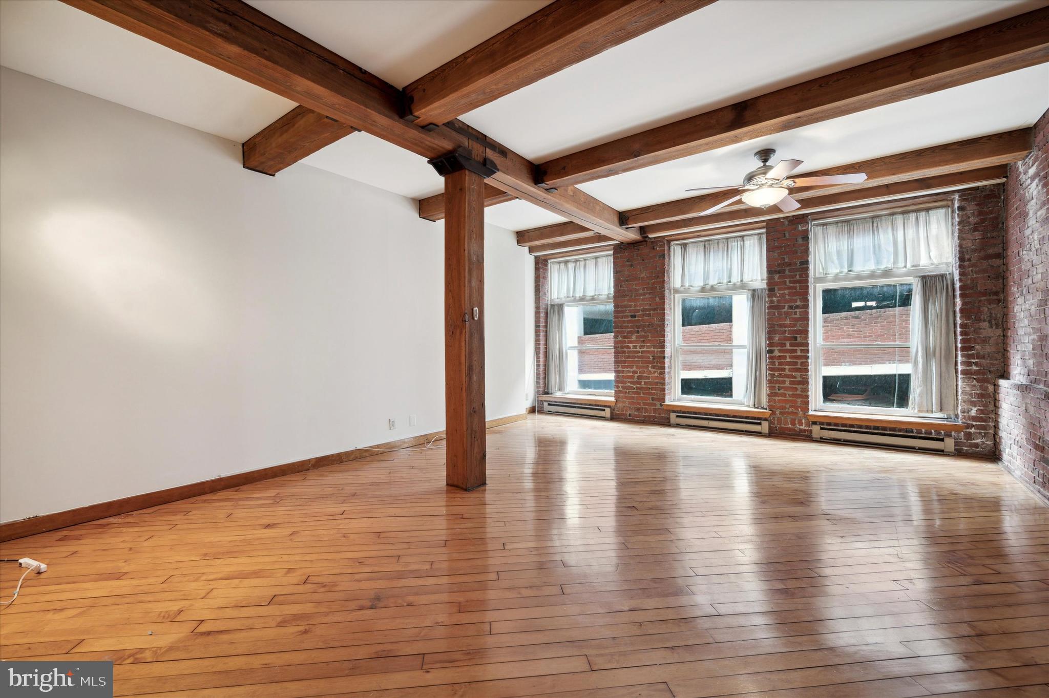 OLD CITY - Residential Lease