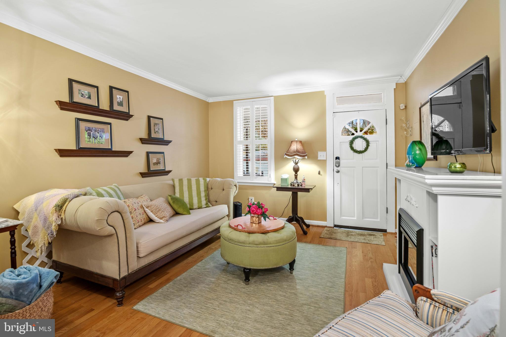 MURRAY HILL - Residential
