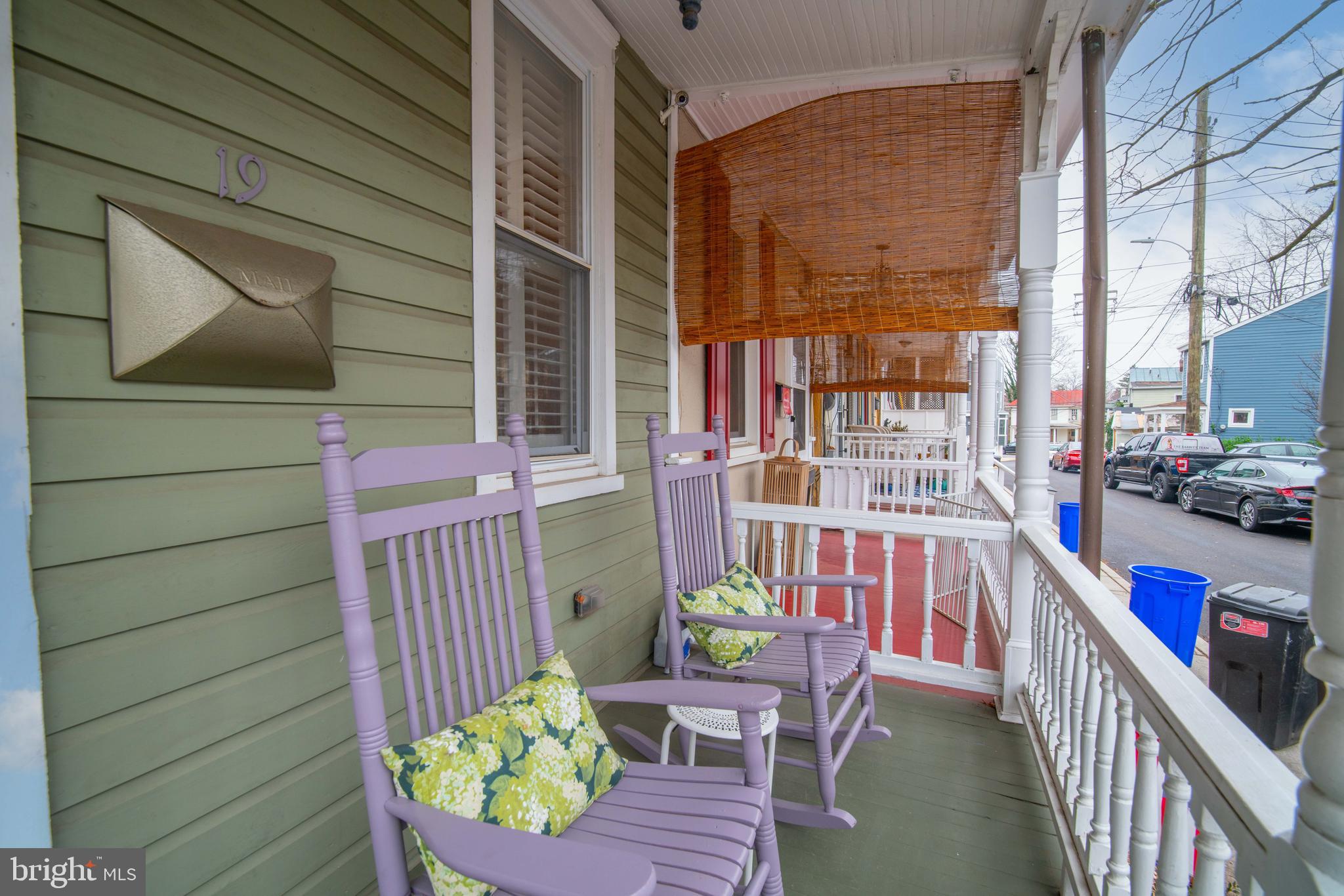 MURRAY HILL - Residential
