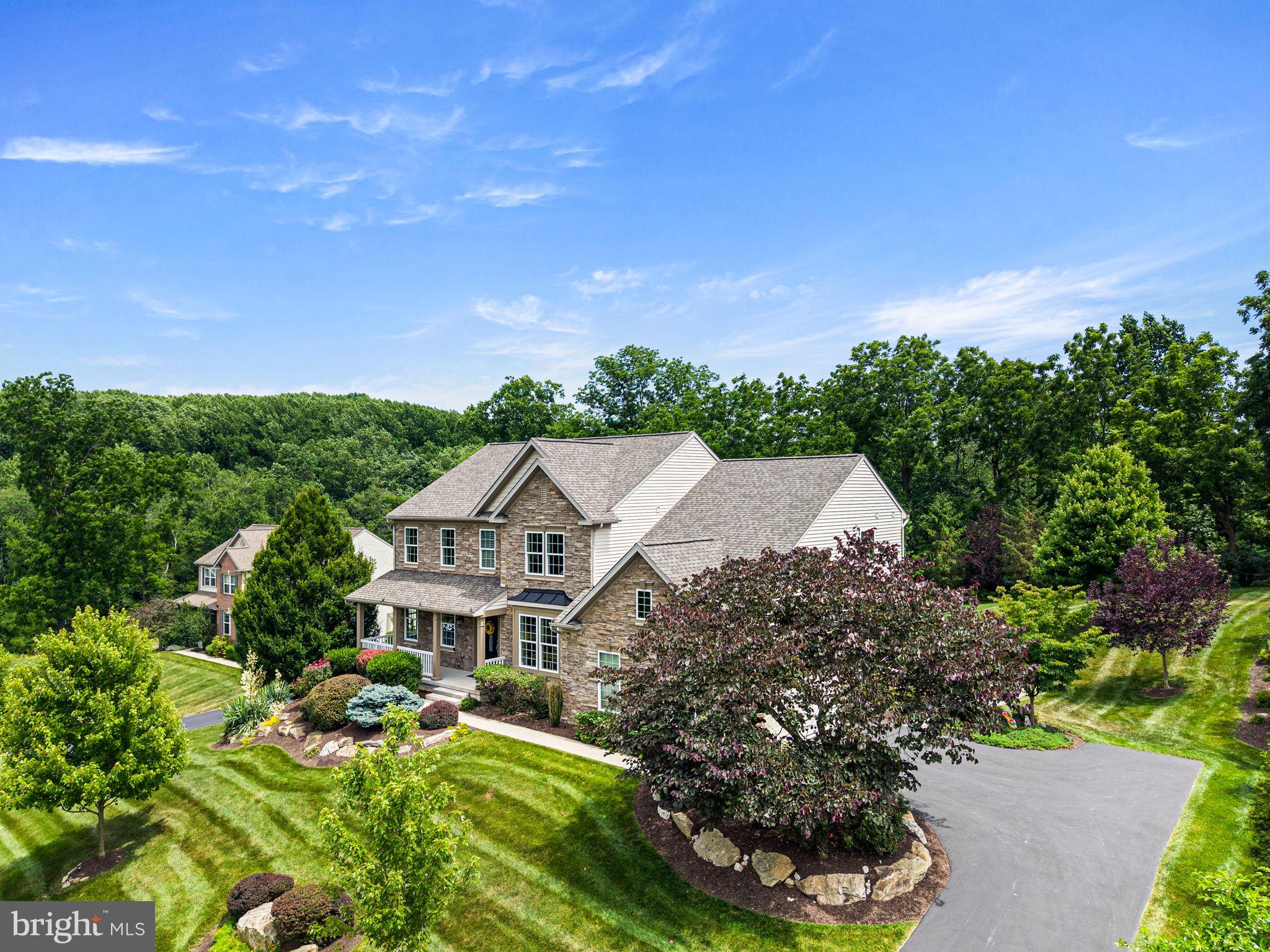 HEATHER WYND EAST - Residential