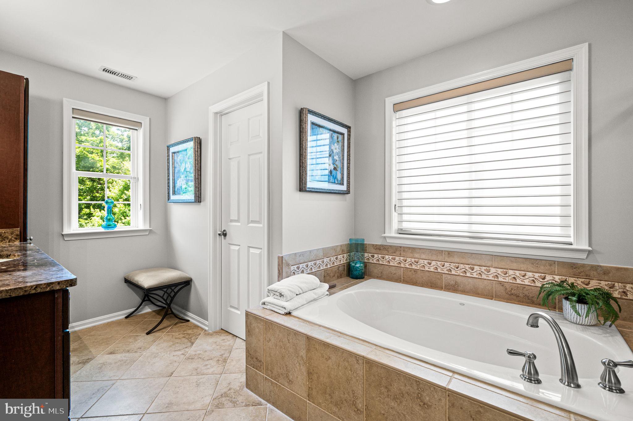 HEATHER WYND EAST - Residential