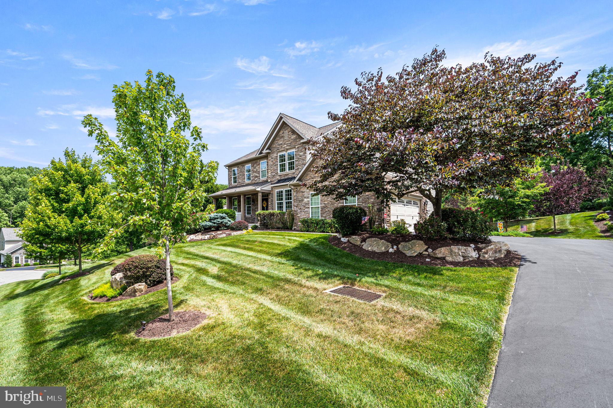 HEATHER WYND EAST - Residential