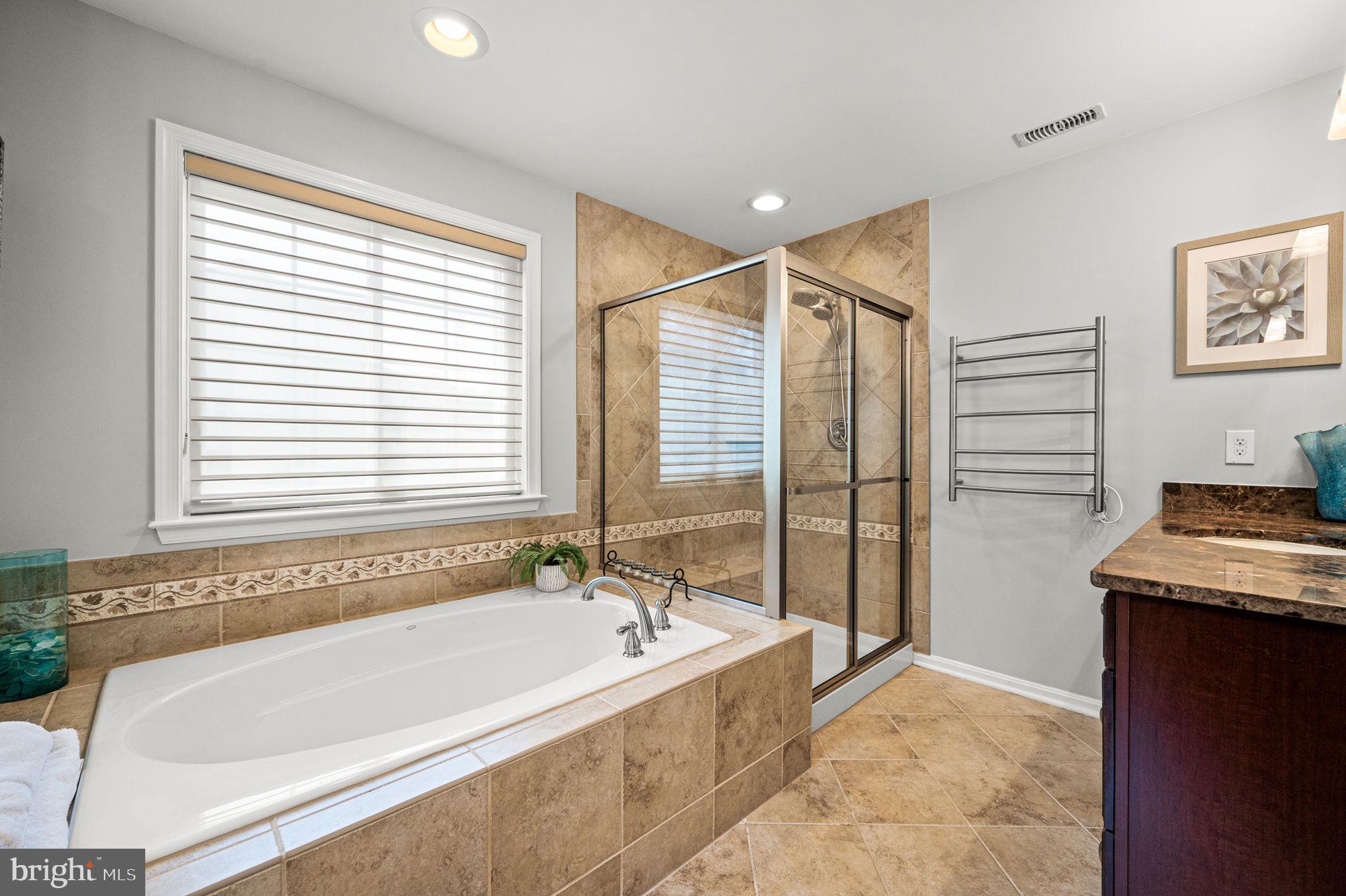 HEATHER WYND EAST - Residential
