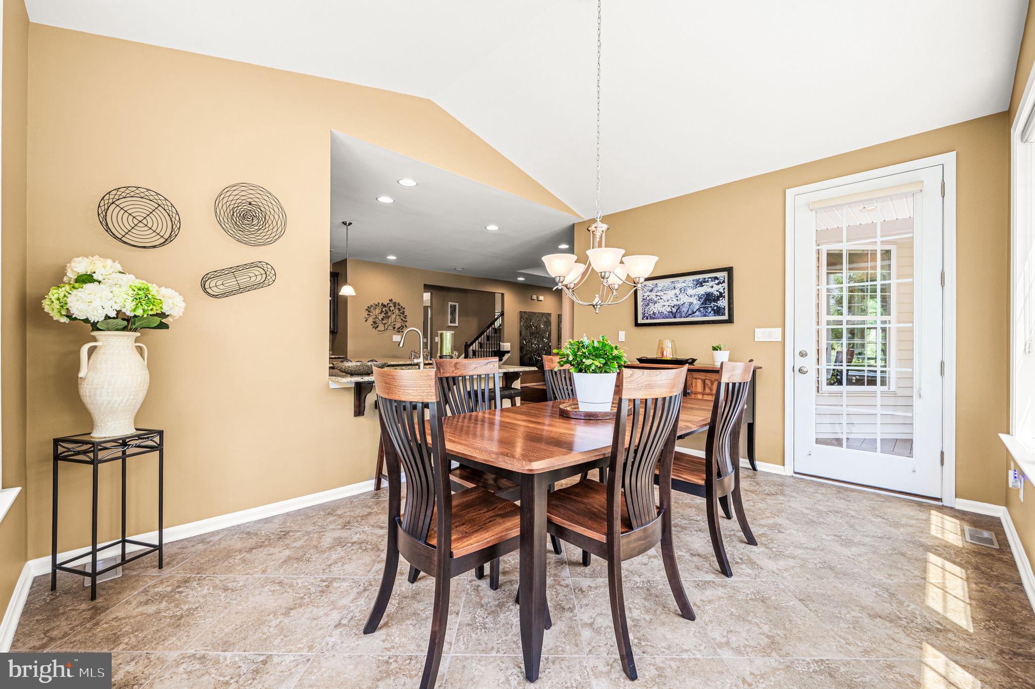 HEATHER WYND EAST - Residential