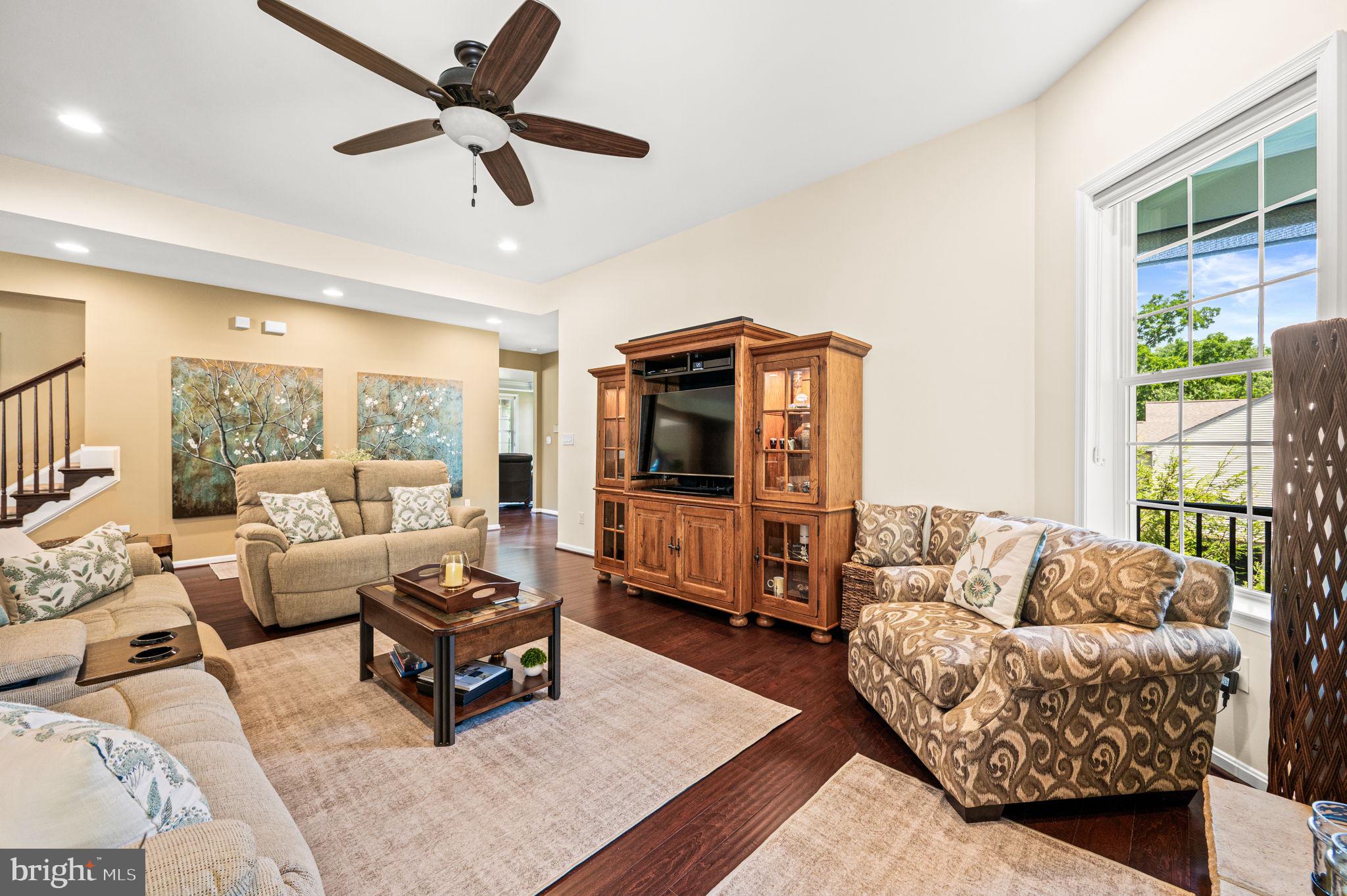 HEATHER WYND EAST - Residential