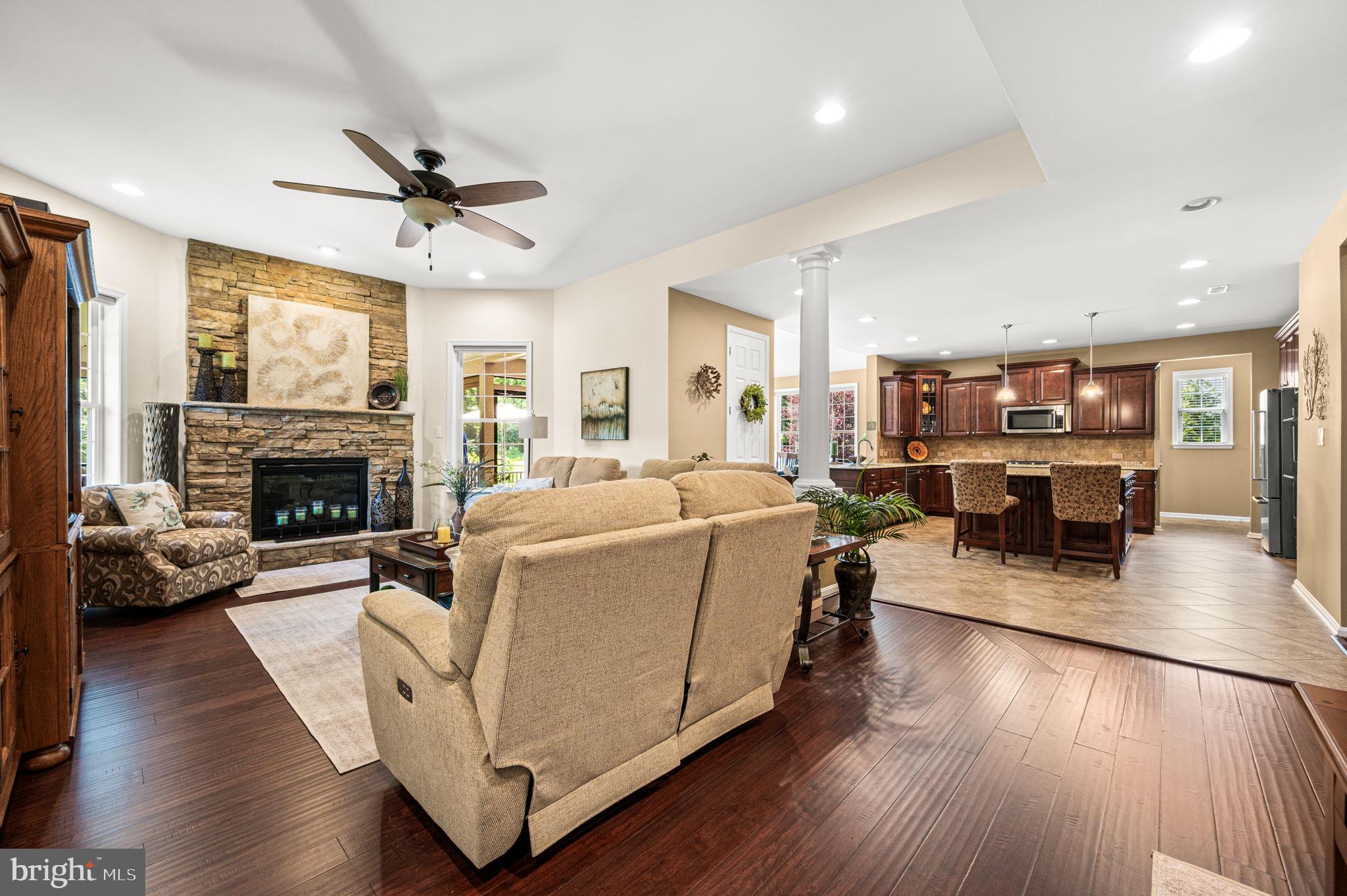 HEATHER WYND EAST - Residential