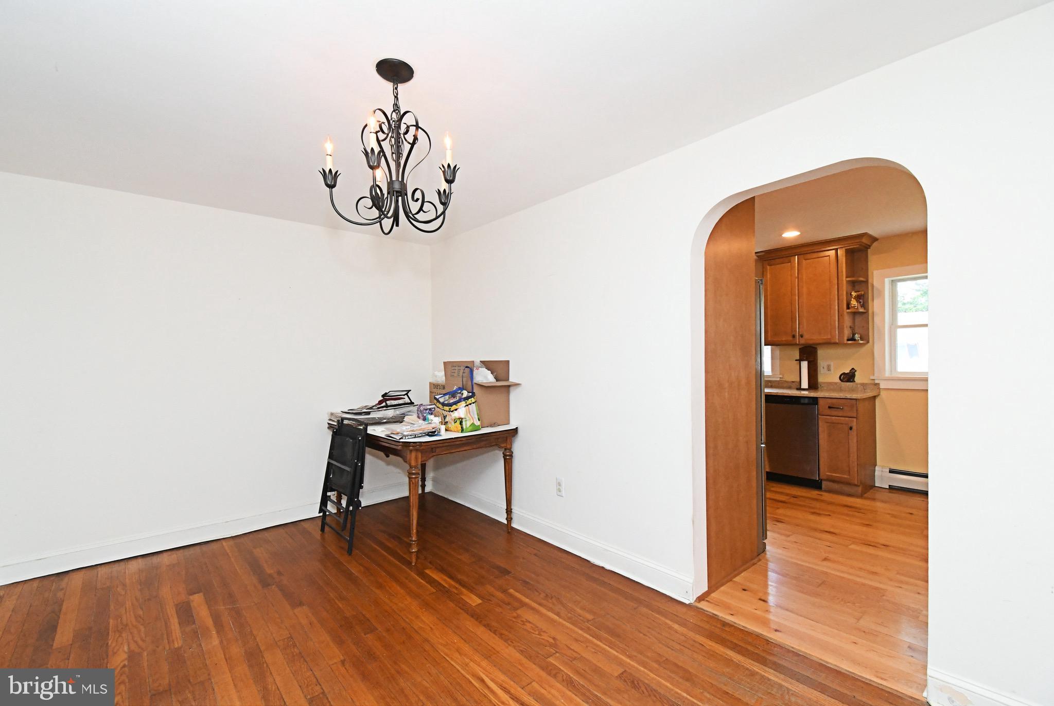 LANSDALE - Residential