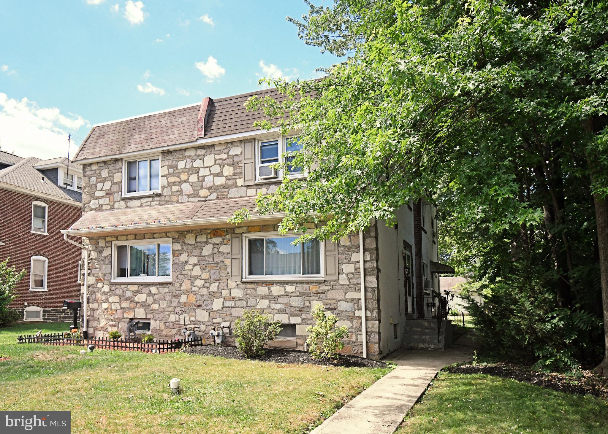 LANSDALE - Residential