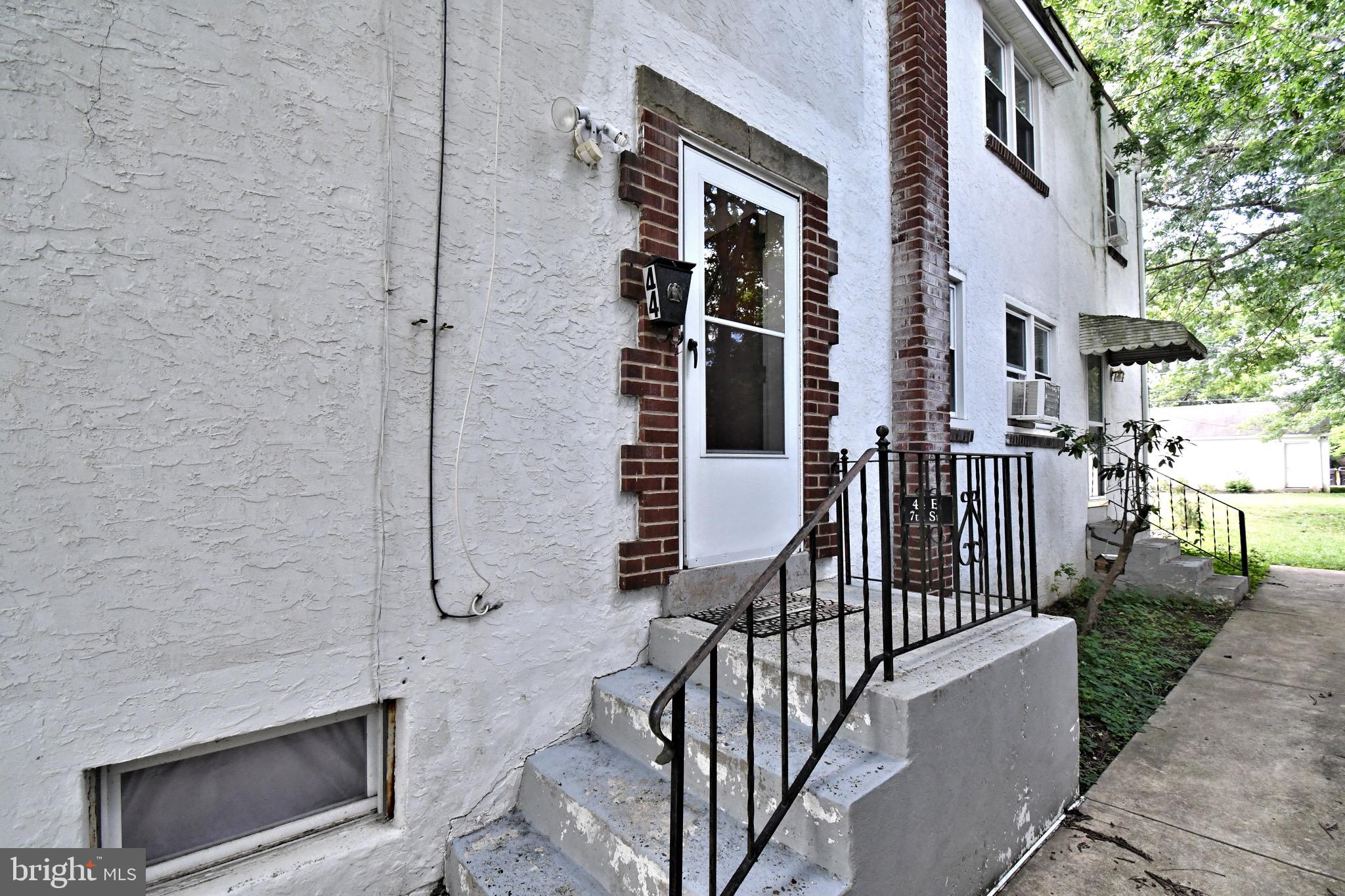 LANSDALE - Residential