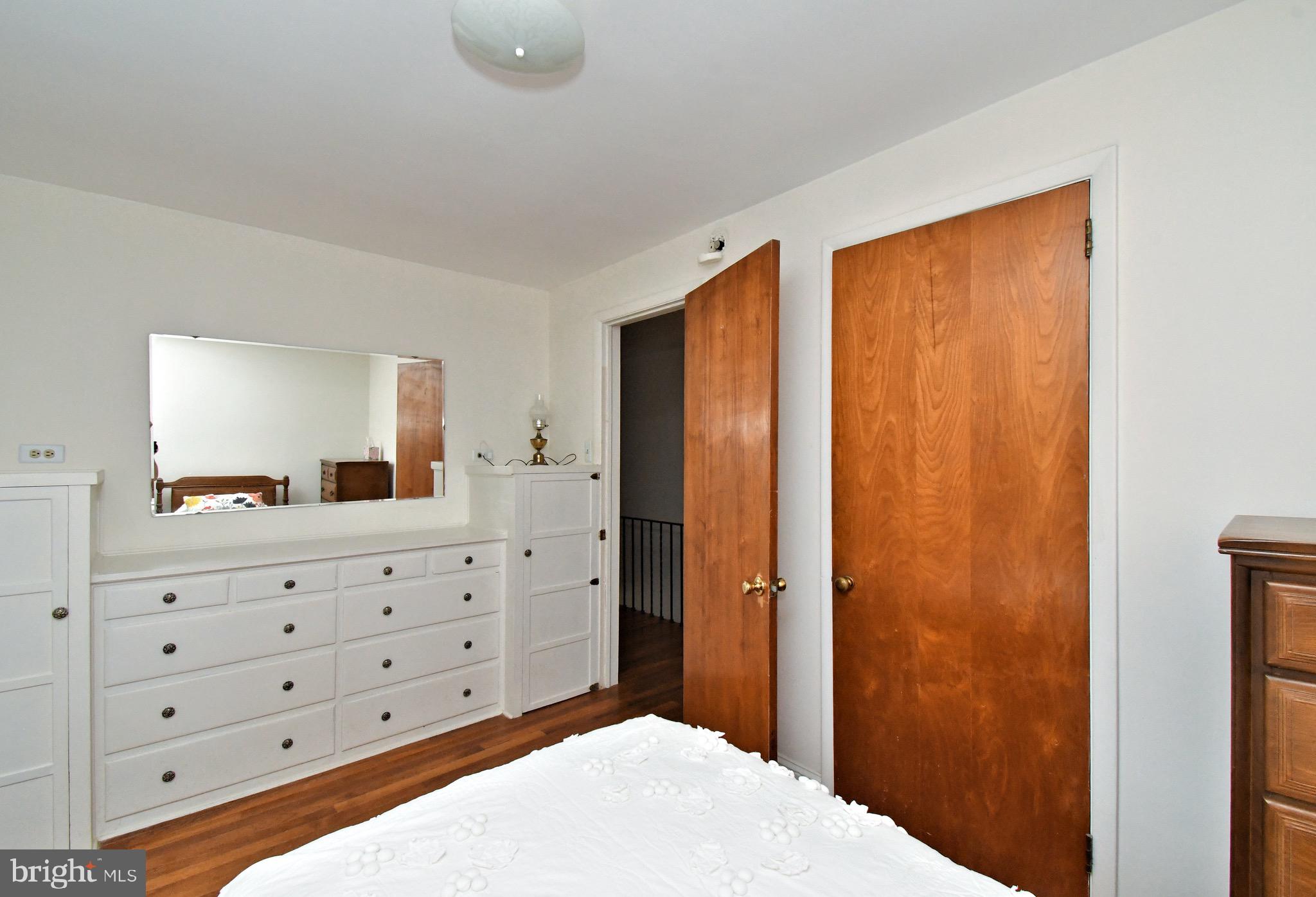 LANSDALE - Residential