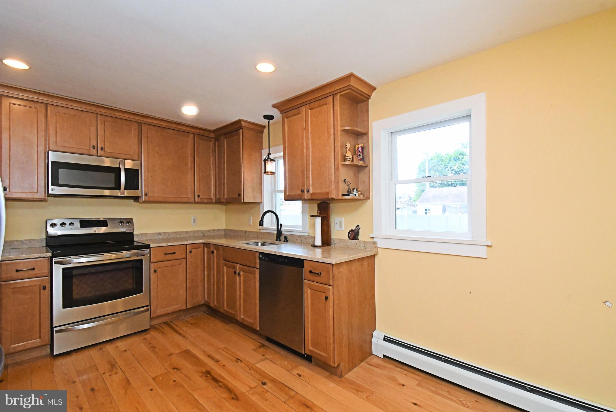 LANSDALE - Residential