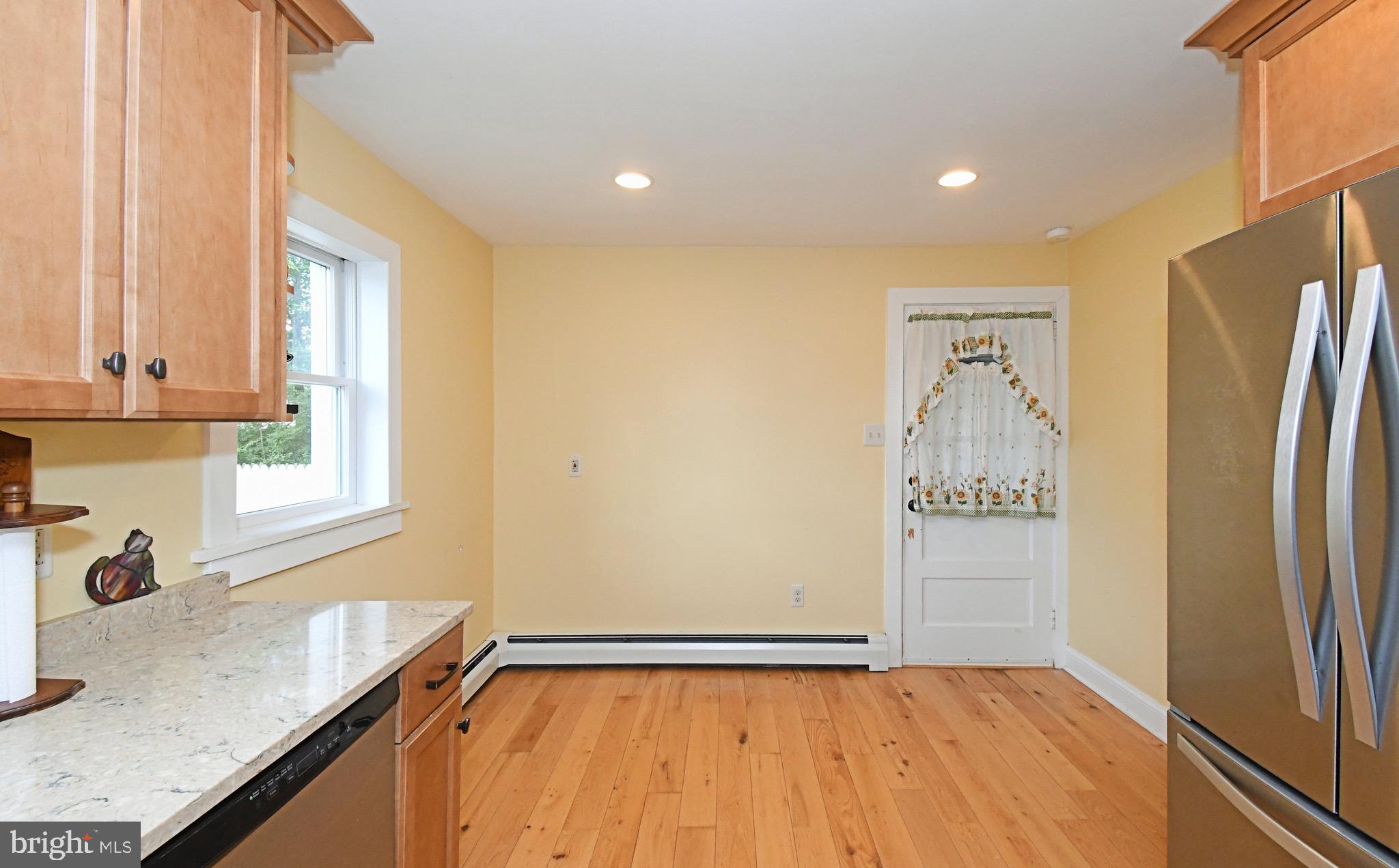 LANSDALE - Residential