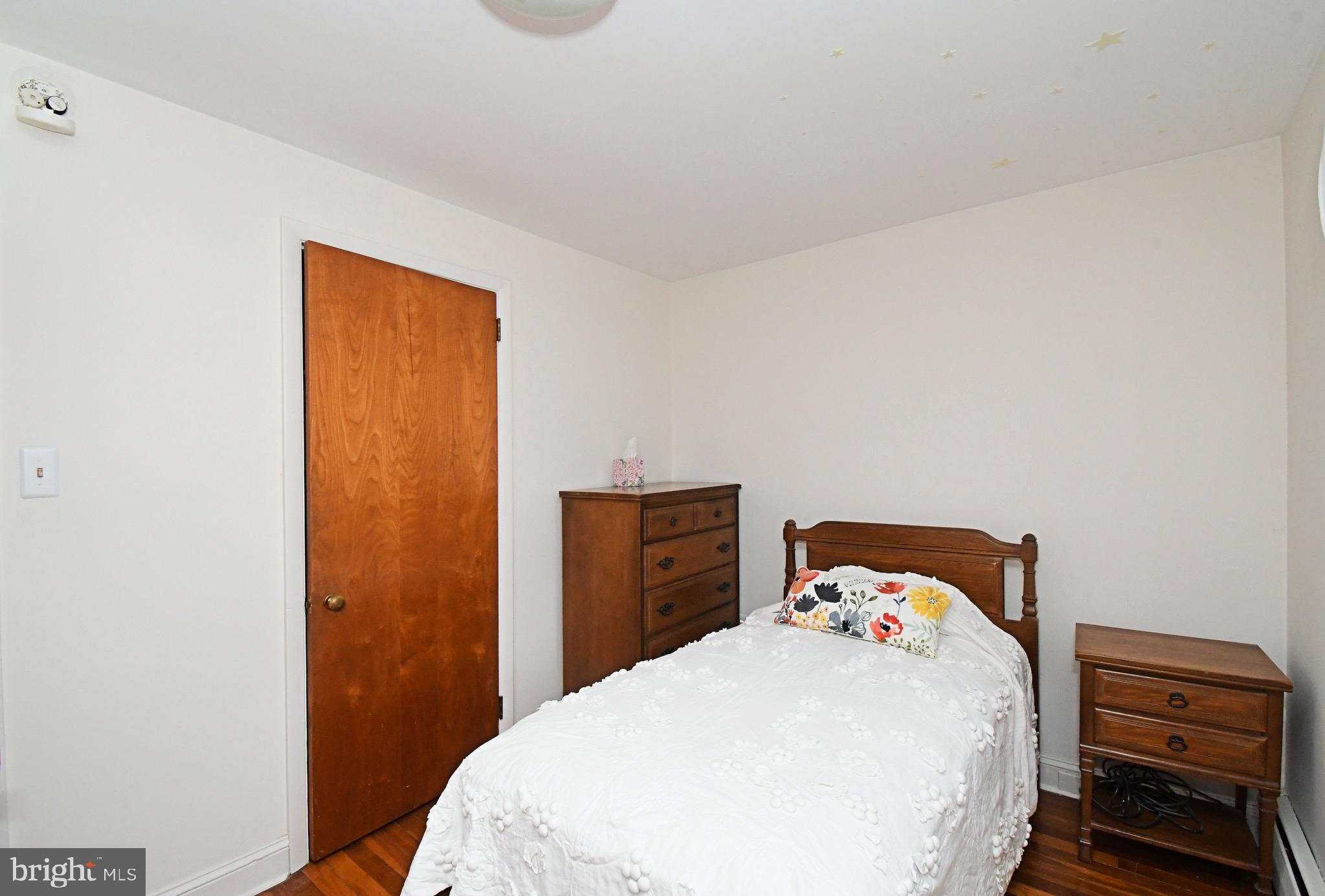 LANSDALE - Residential