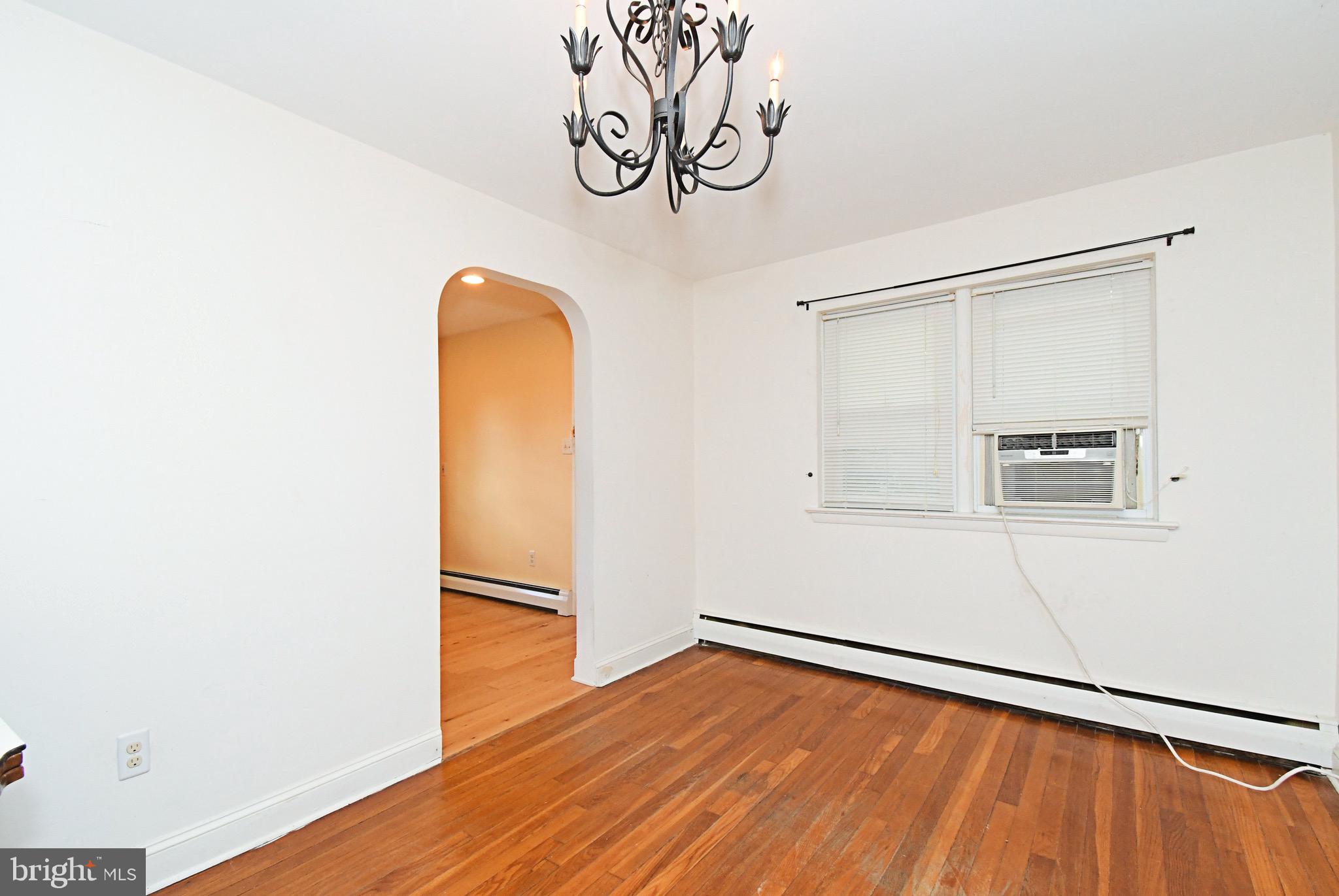 LANSDALE - Residential