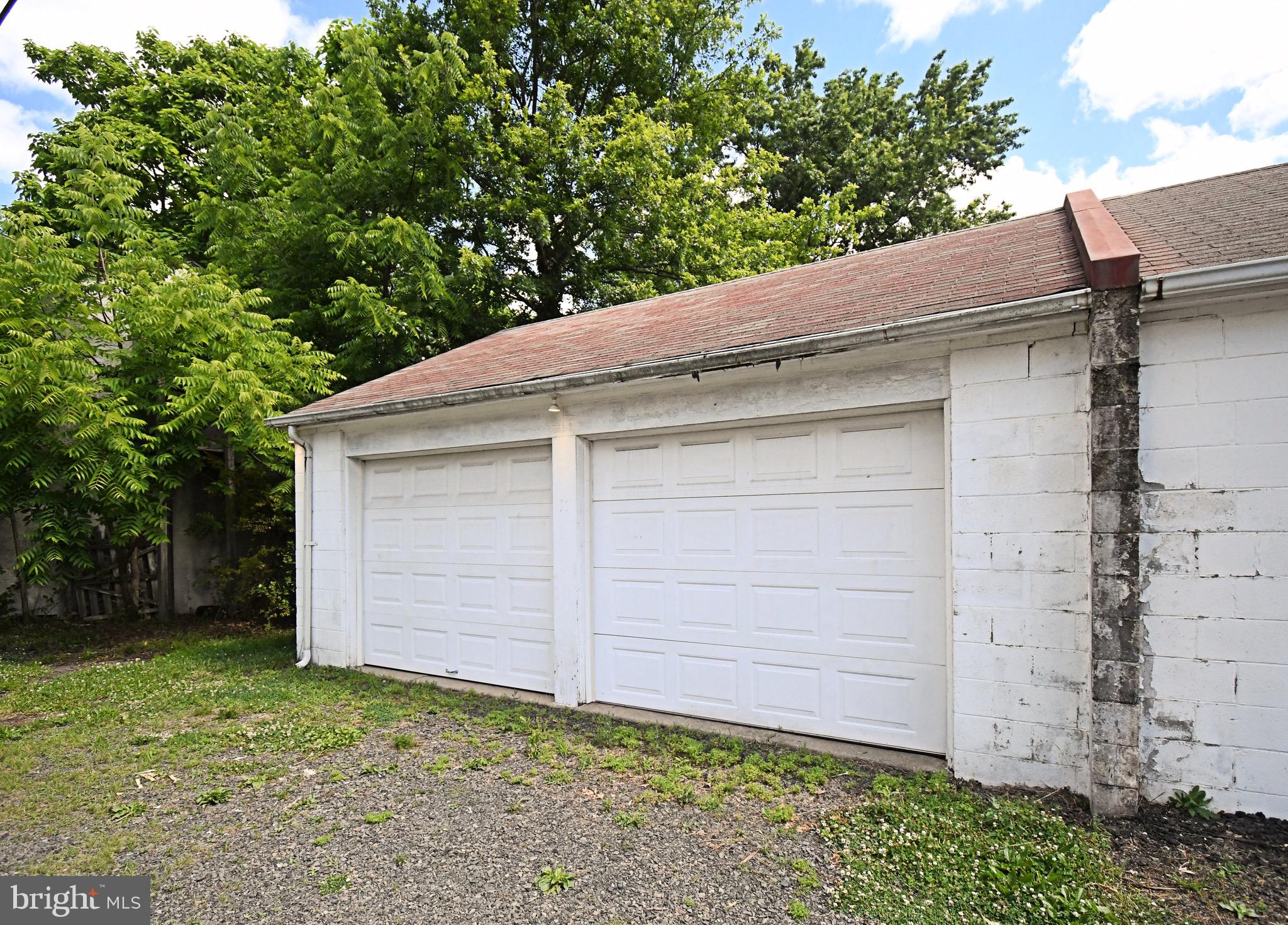 LANSDALE - Residential