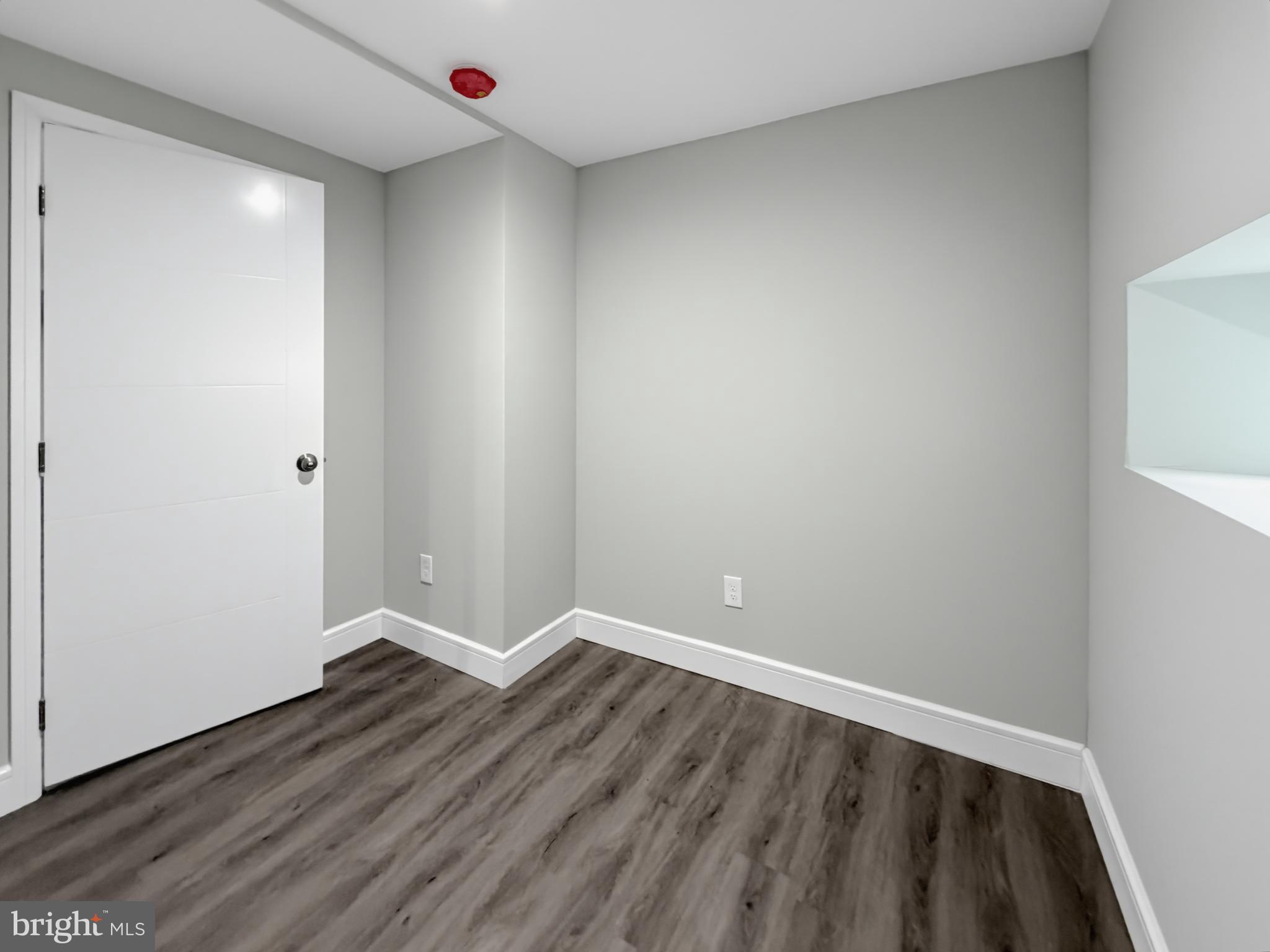LOGAN - Residential