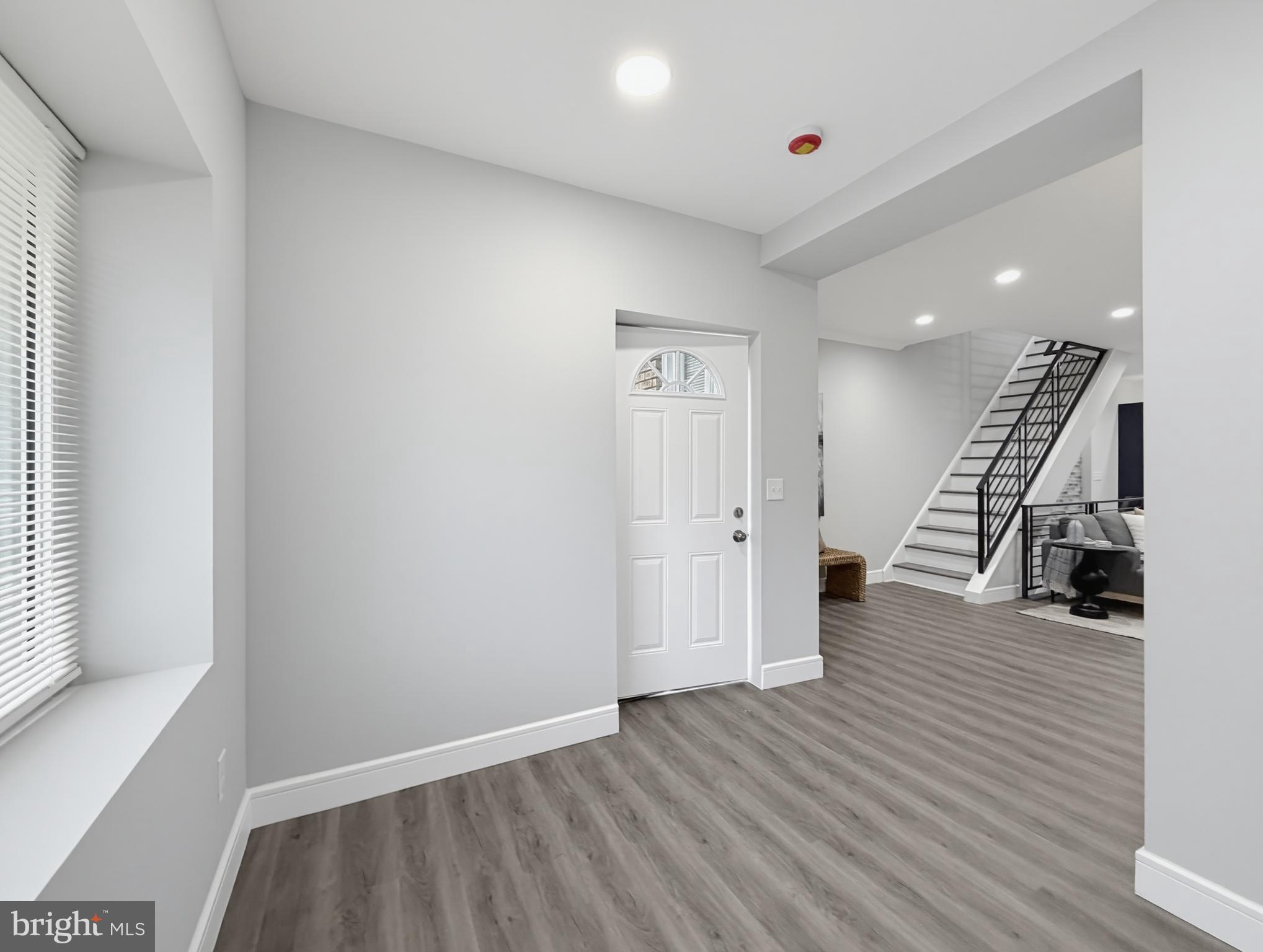 LOGAN - Residential