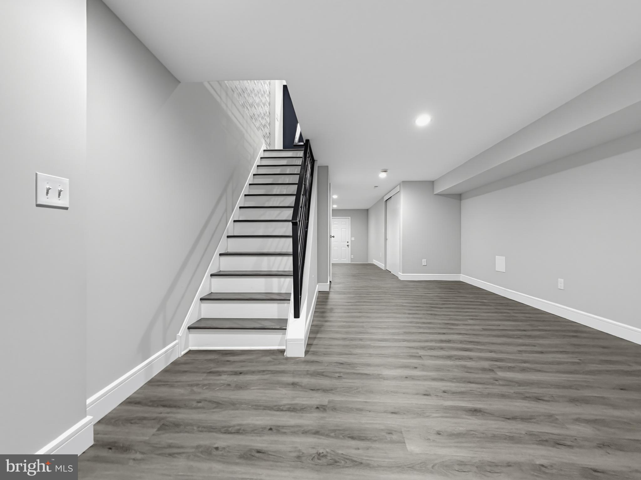 LOGAN - Residential
