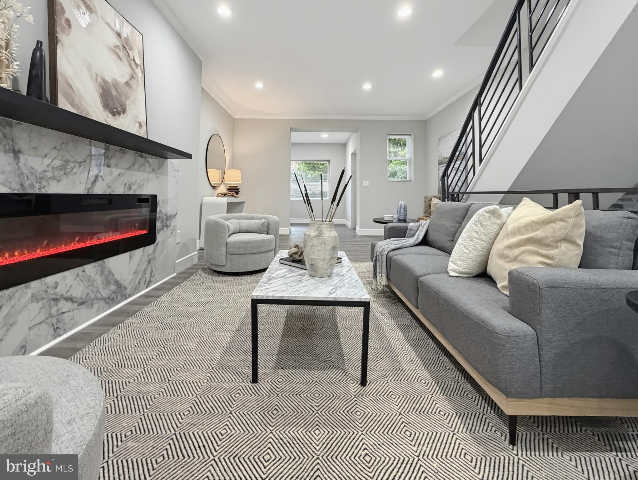 LOGAN - Residential