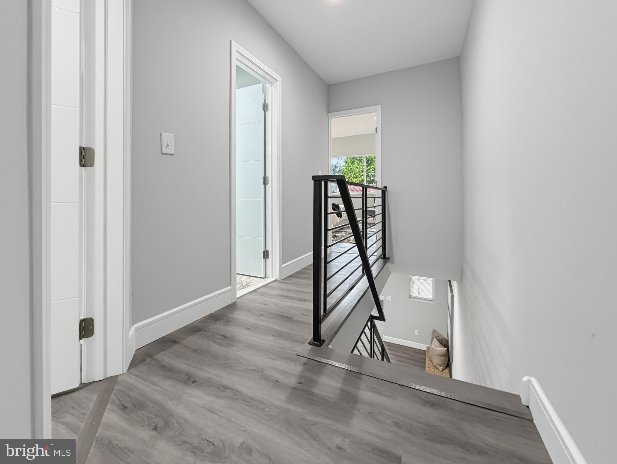 LOGAN - Residential