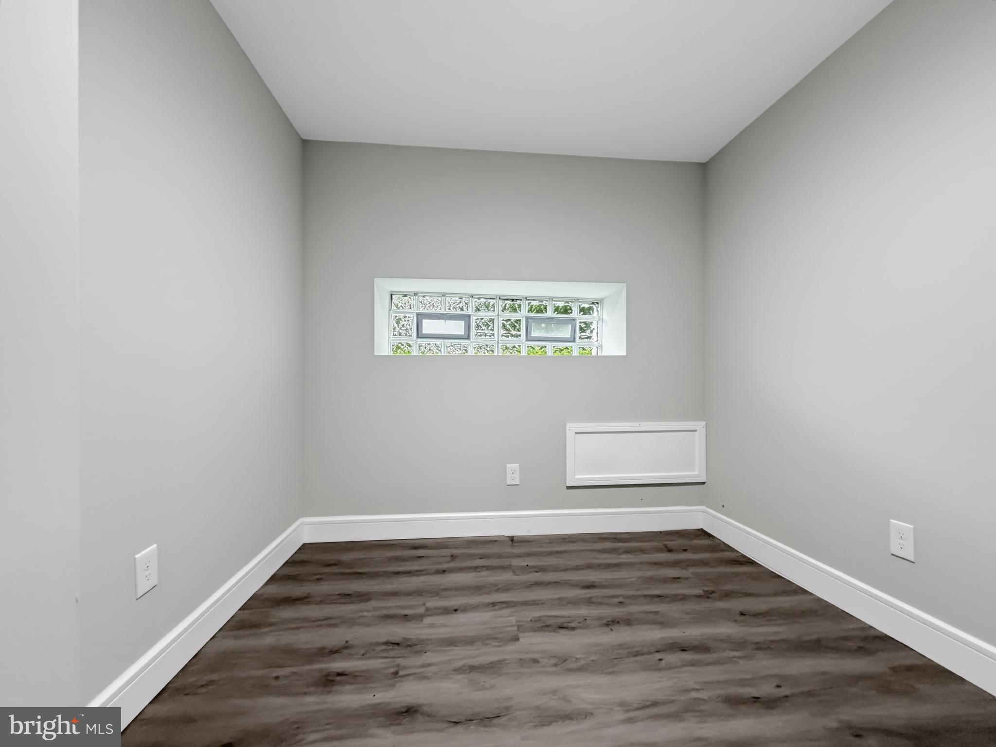 LOGAN - Residential