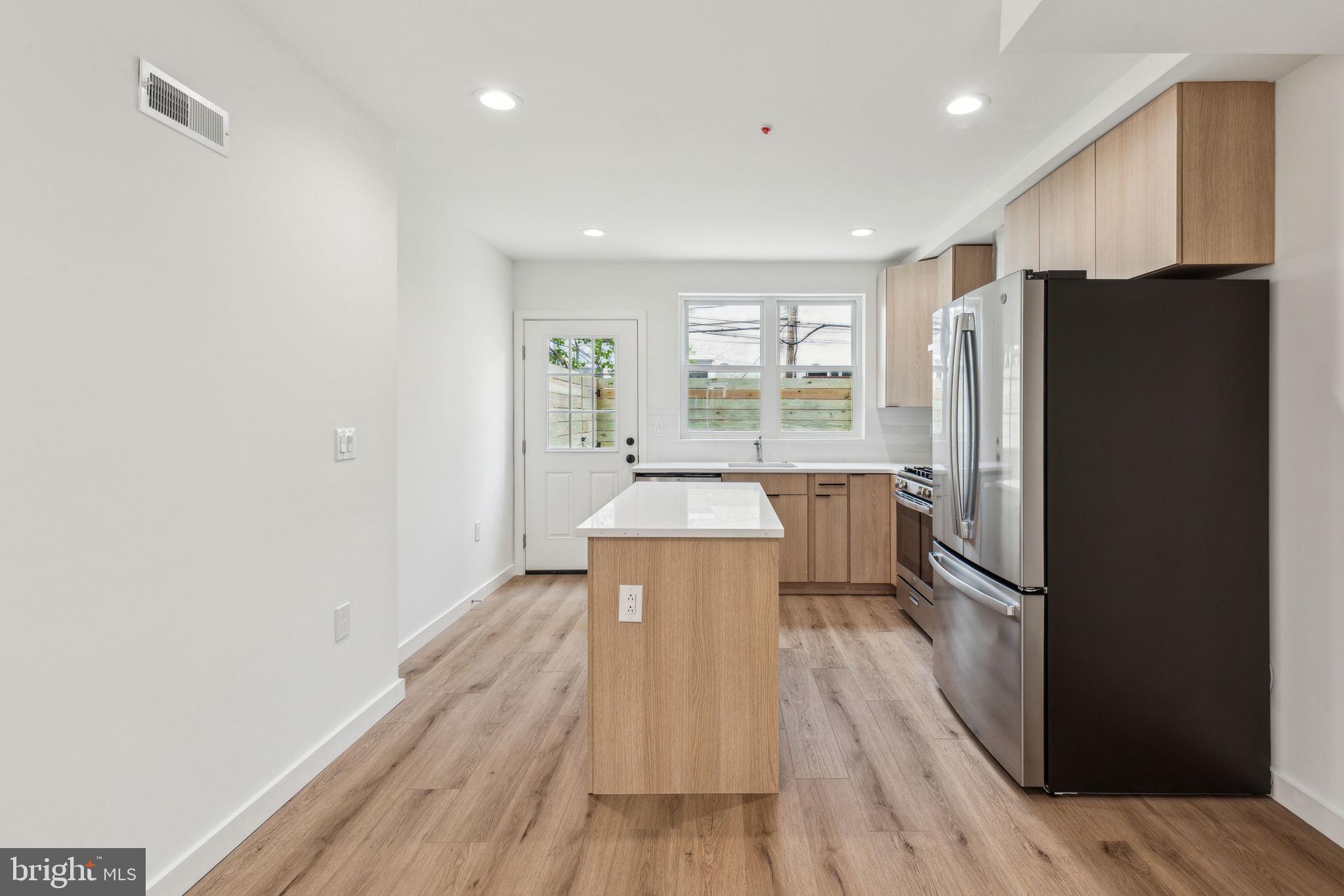 PENNSPORT - Residential Lease