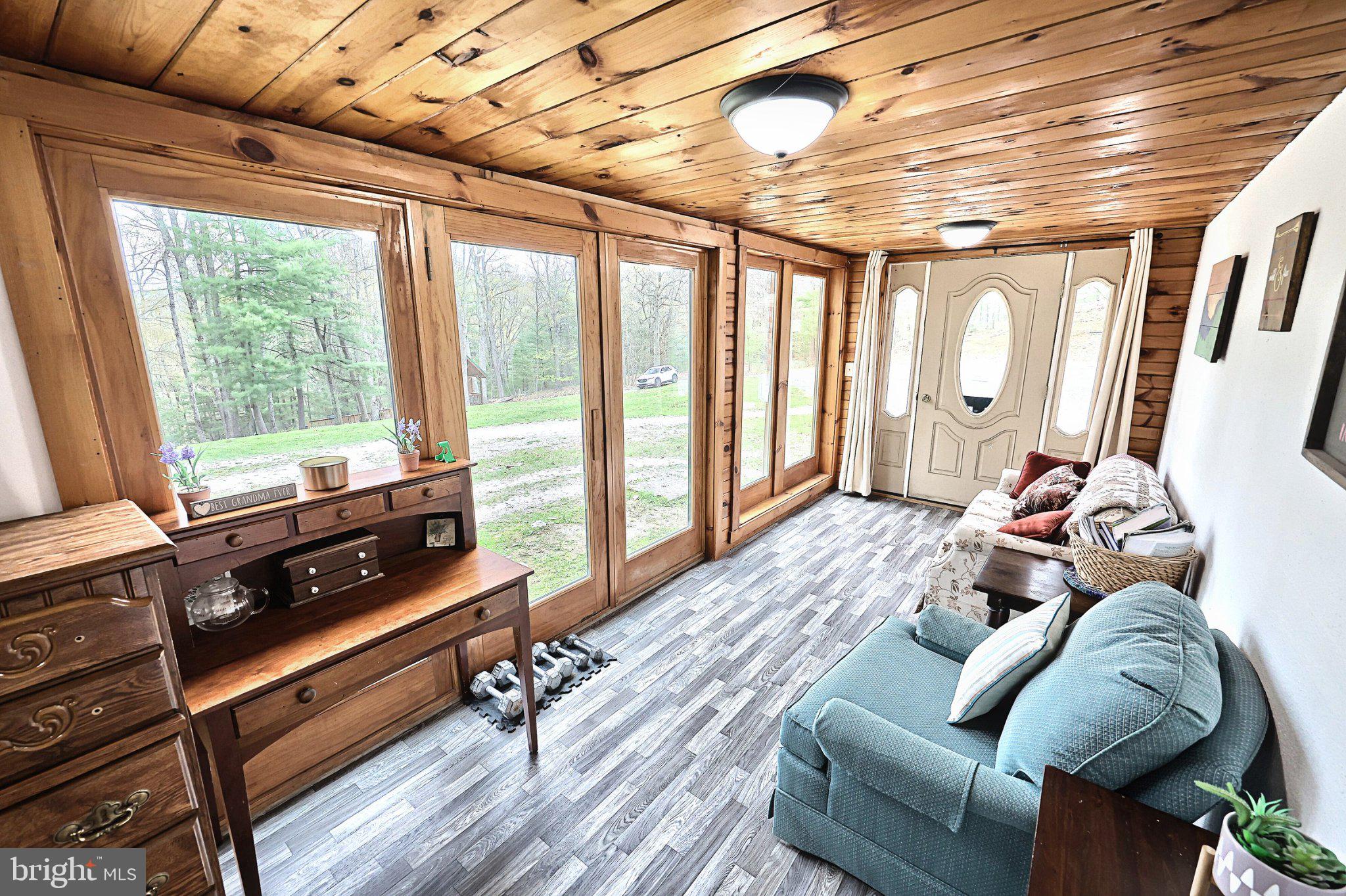 FRANKLIN TOWNSHIP - Residential