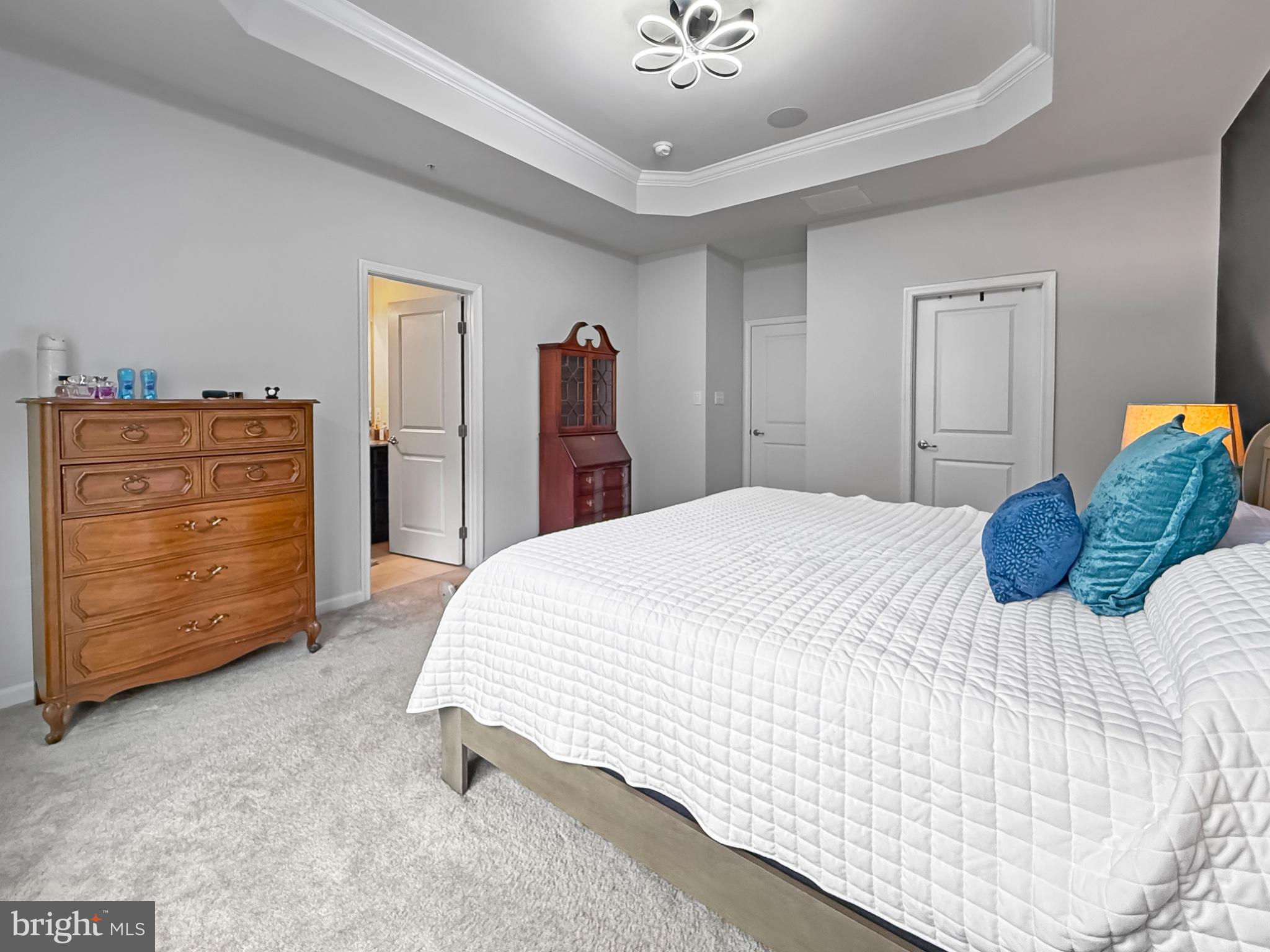 CREEKSIDE VILLAGE AT TANYARD SPRINGS - Residential